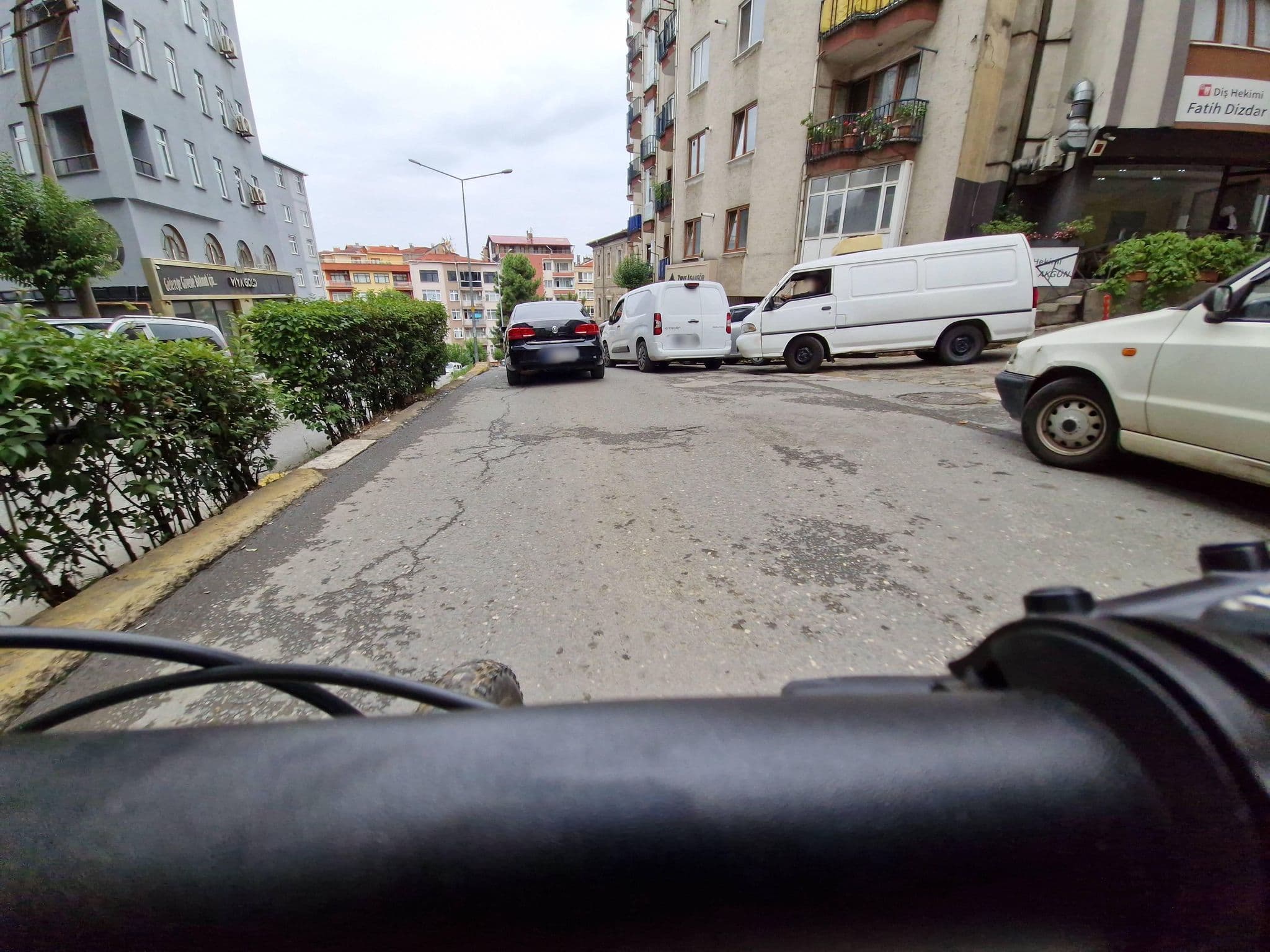 Street view near Serenti Otel, Giresun — © Ejderhan (CC BY-SA · Mapillary)