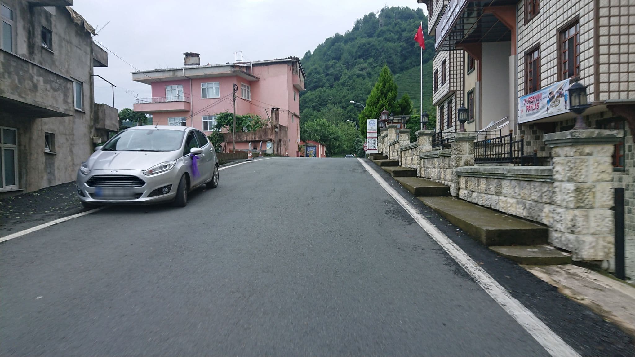 Street view near Diyanet Eğitim Merkezi, Rize — © kubikanber (CC BY-SA · Mapillary)