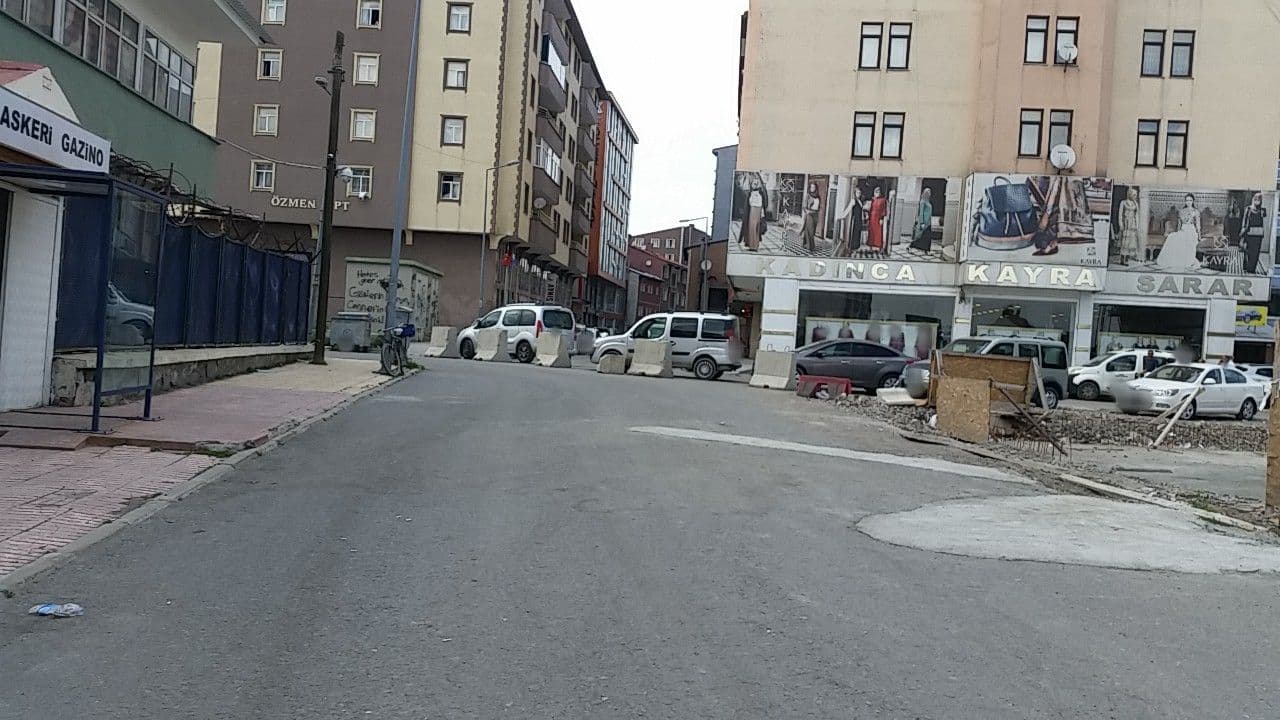 Street view near Ağrı Orduevi, Ağrı — © mustafayilmazmp (CC BY-SA · Mapillary)