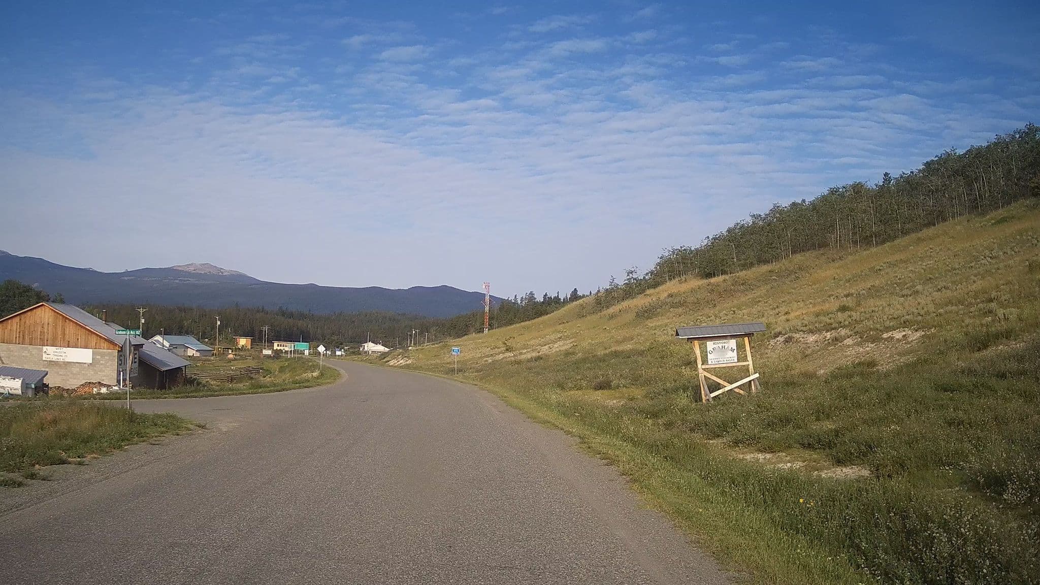 Street view near Tatla Lake Manor / Motel, Anahim Lake — © rps333 (CC BY-SA · Mapillary)