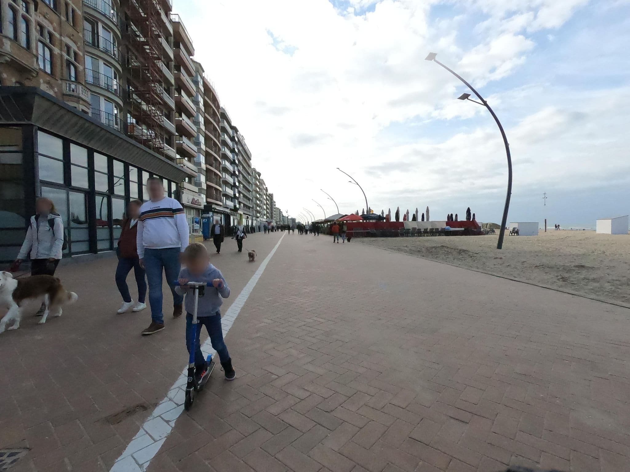 Street view near Apartment Sandeman, De Panne — © jakka (CC BY-SA · Mapillary)