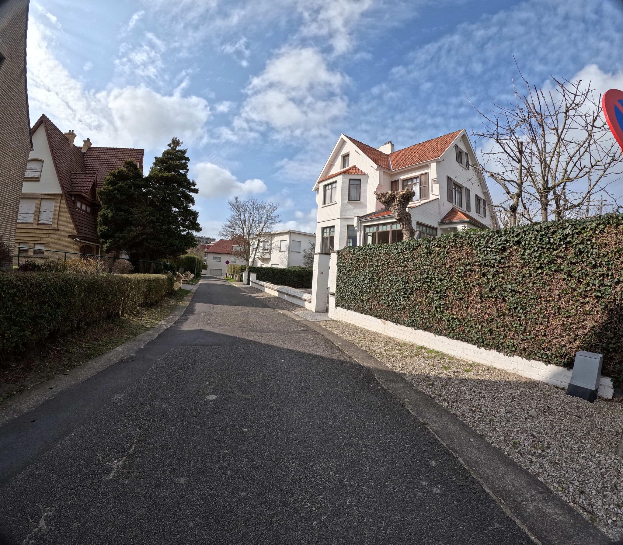 Street view near Villa dageraad, De Panne — © filipc (CC BY-SA · Mapillary)