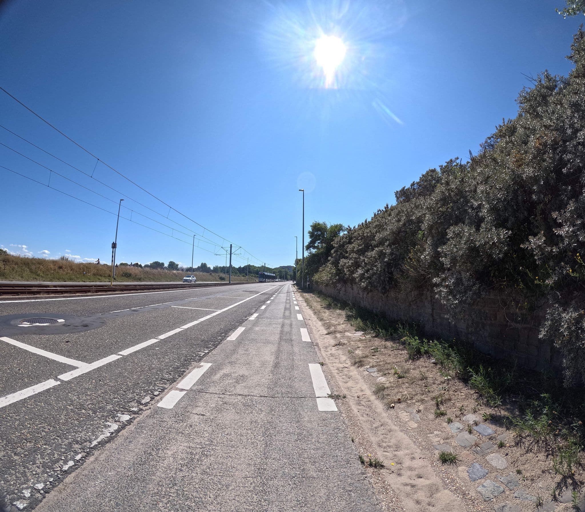Street view near Strandpark Hotel De Panne, De Panne — © filipc (CC BY-SA · Mapillary)