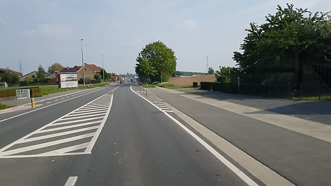 Street view near Cras Guy, Bellegem — © filipc (CC BY-SA · Mapillary)
