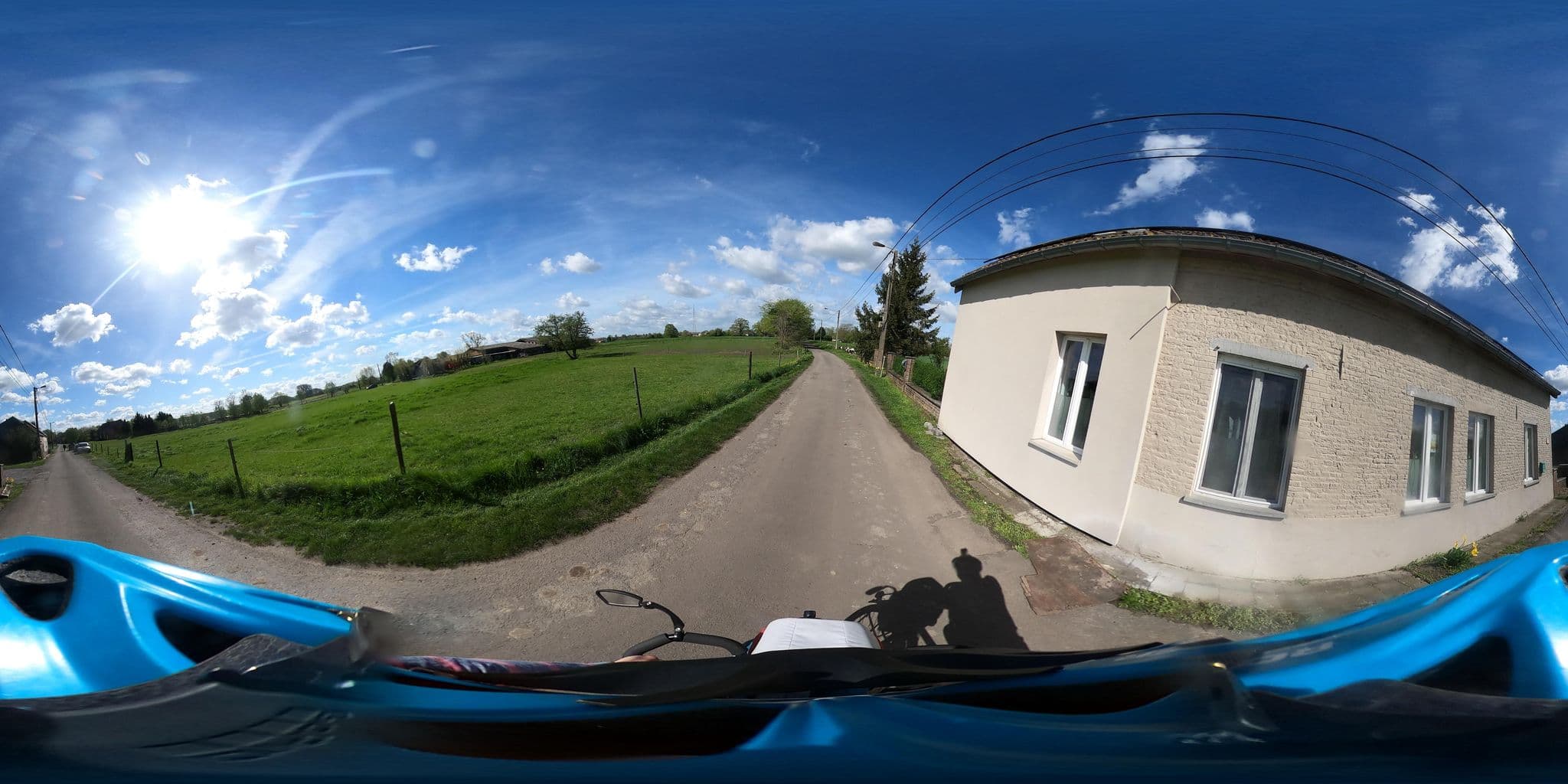Street view near ferme de la blanche fontaine, Ghlin — © padididejurbise (CC BY-SA · Mapillary)