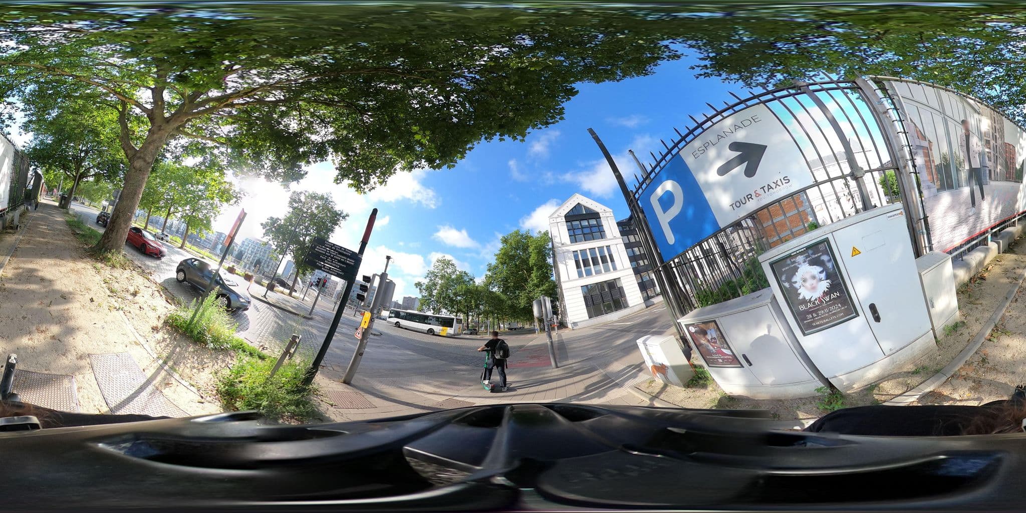 Street view near In de Maris @ Publicis One, Koekelberg — © RaphaelPasLoin (CC BY-SA · Mapillary)