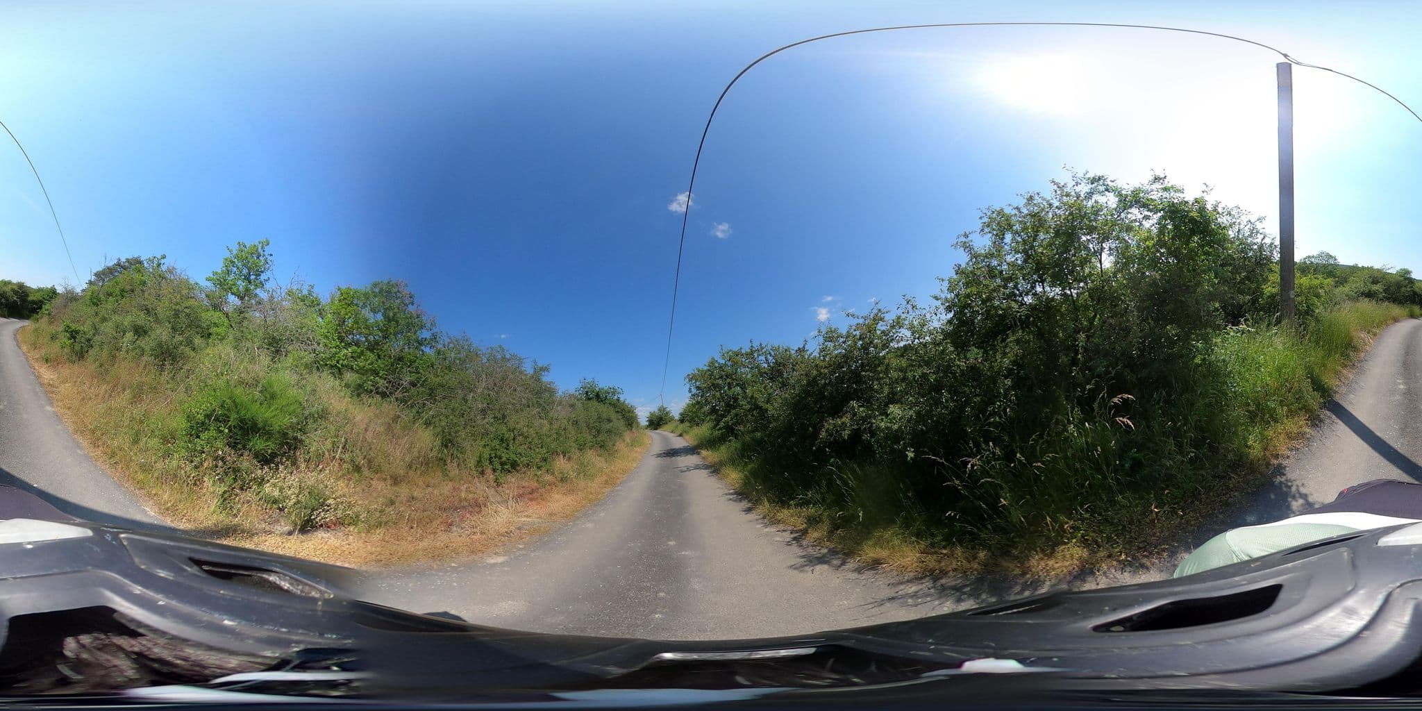 Street view near Le Piano Blanc, Houyet — © ledantec (CC BY-SA · Mapillary)