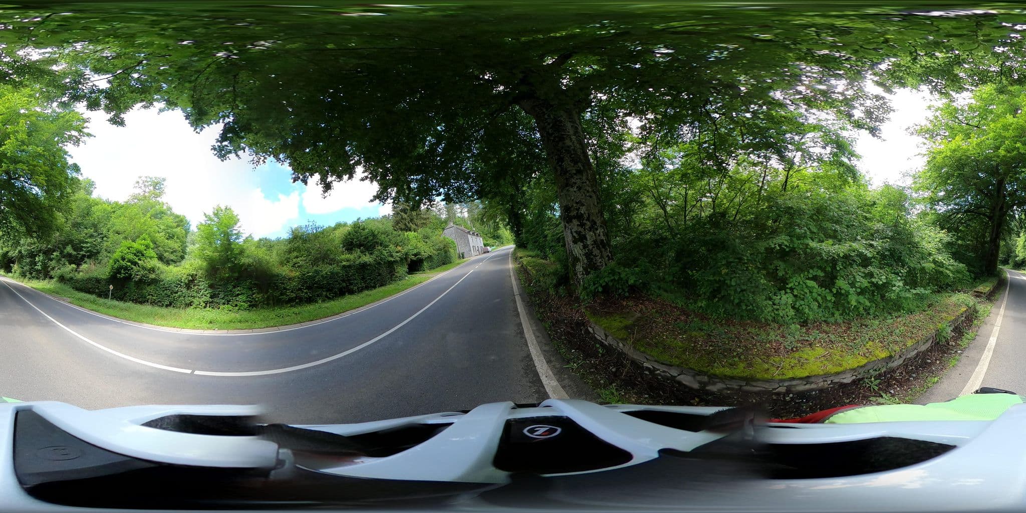 Street view near Covinco, Houyet — © Mizuna (CC BY-SA · Mapillary)