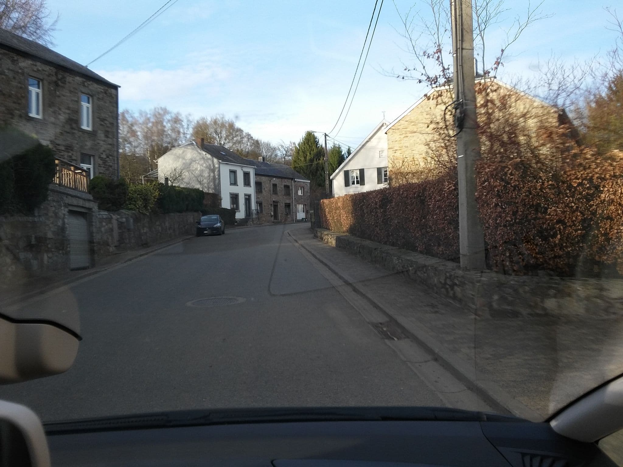 Street view near B&B La lune d'or, Daverdisse — © foxandpotatoes (CC BY-SA · Mapillary)