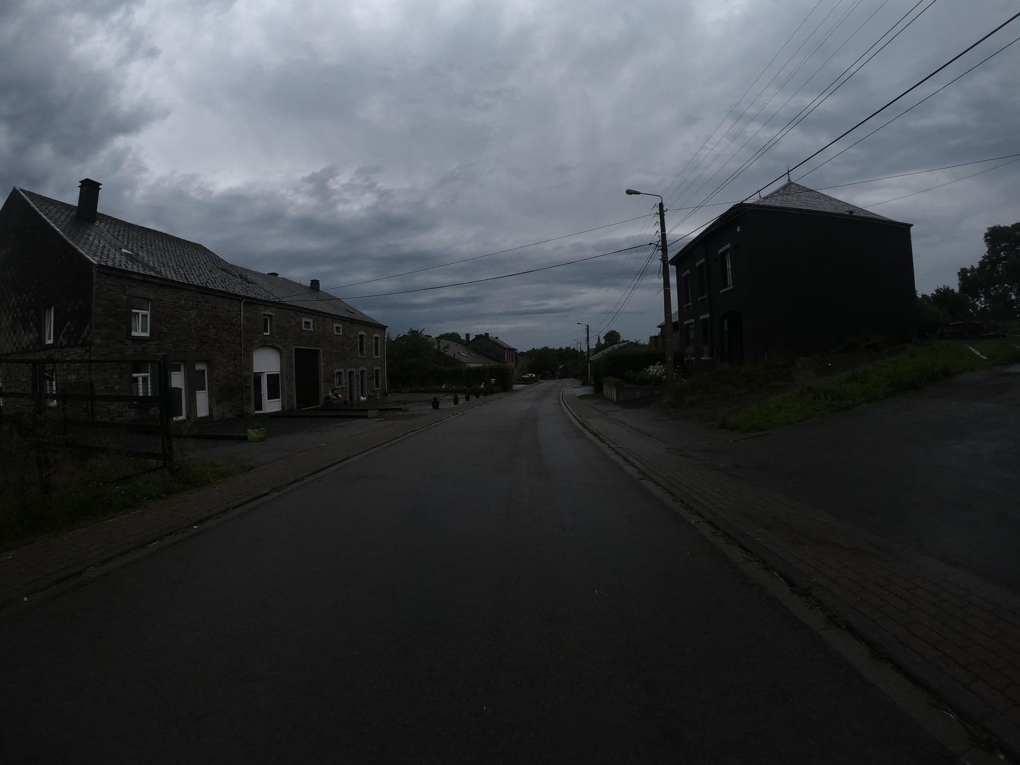 Street view near Vakantiehuis Anloy, Libin — © joostjakob (CC BY-SA · Mapillary)