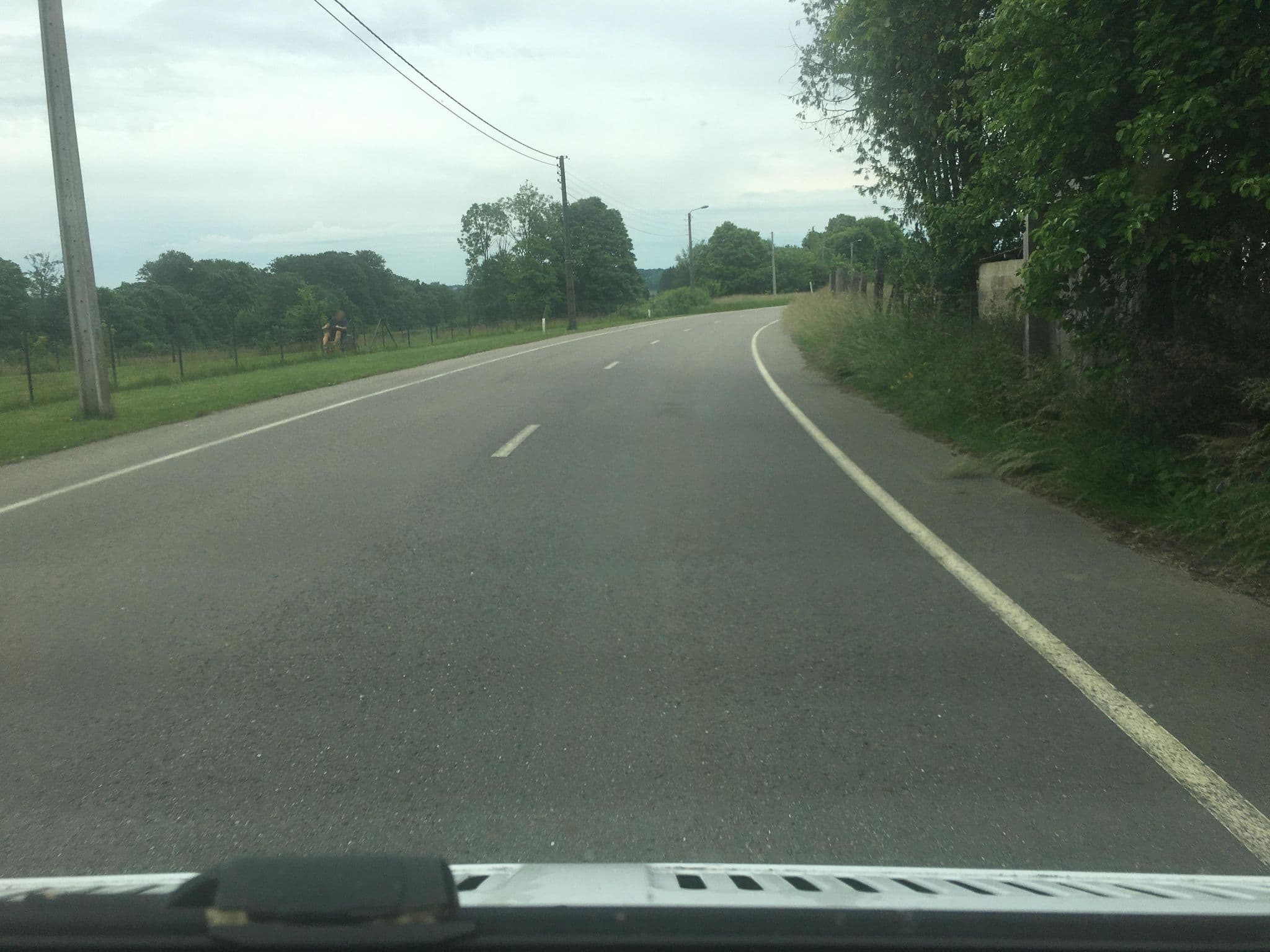 Street view near B&B La Calèche de Chasse, Chiny — © raymond (CC BY-SA · Mapillary)