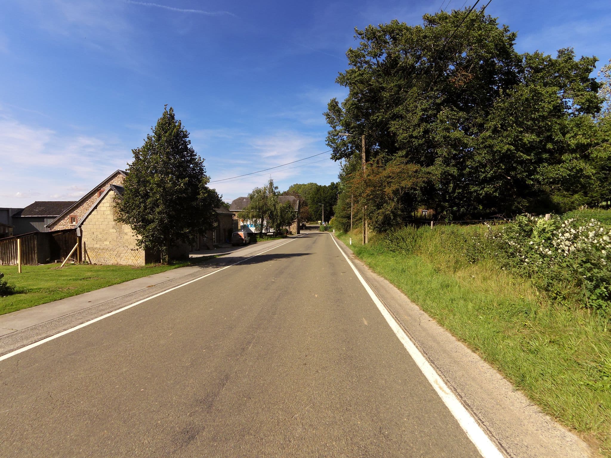 Street view near family gite, Tenneville — © zors1843 (CC BY-SA · Mapillary)