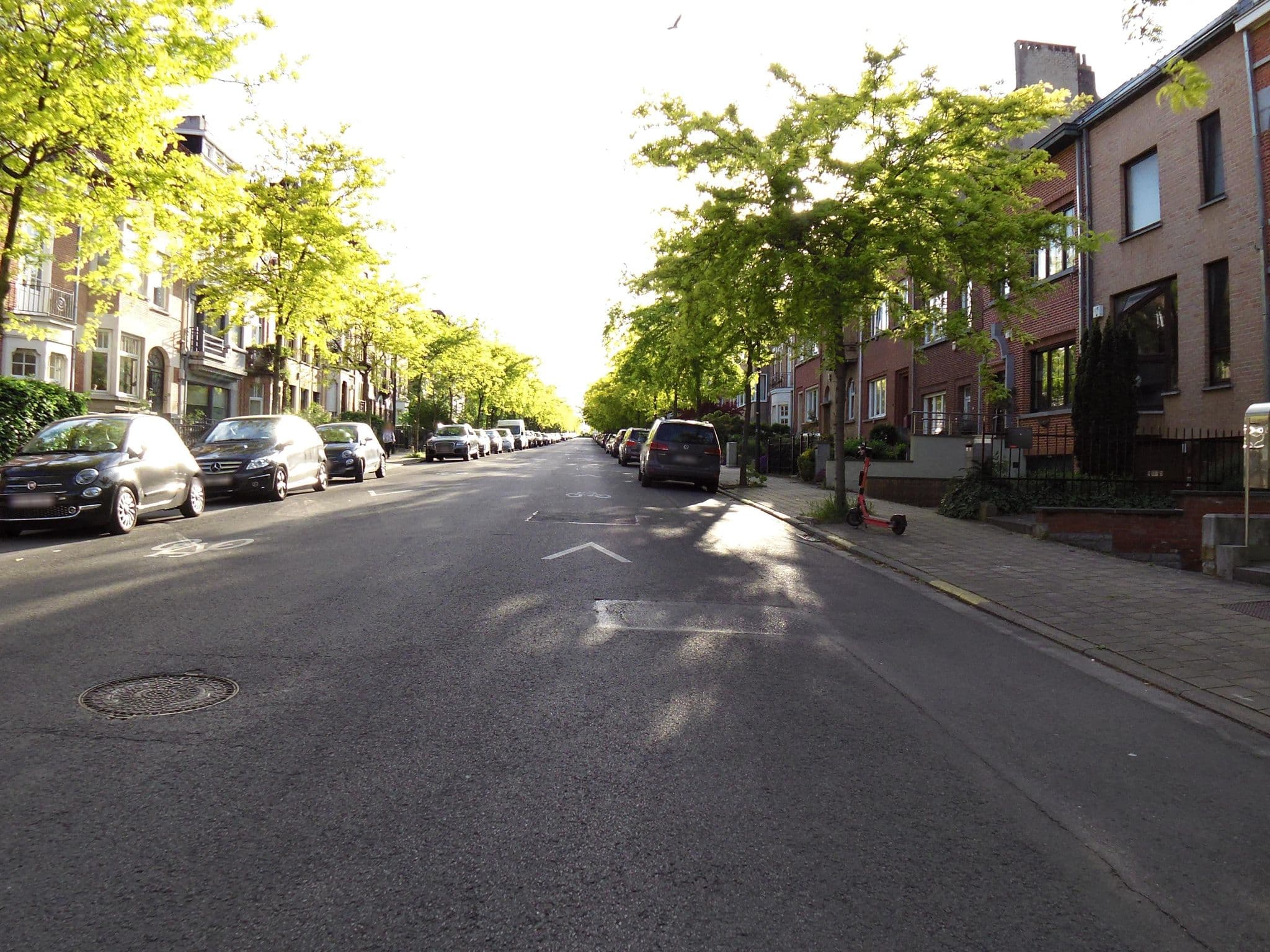 Street view near B&B Montgomery ECC, Woluwe-Saint-Lambert — © thierry1030 (CC BY-SA · Mapillary)
