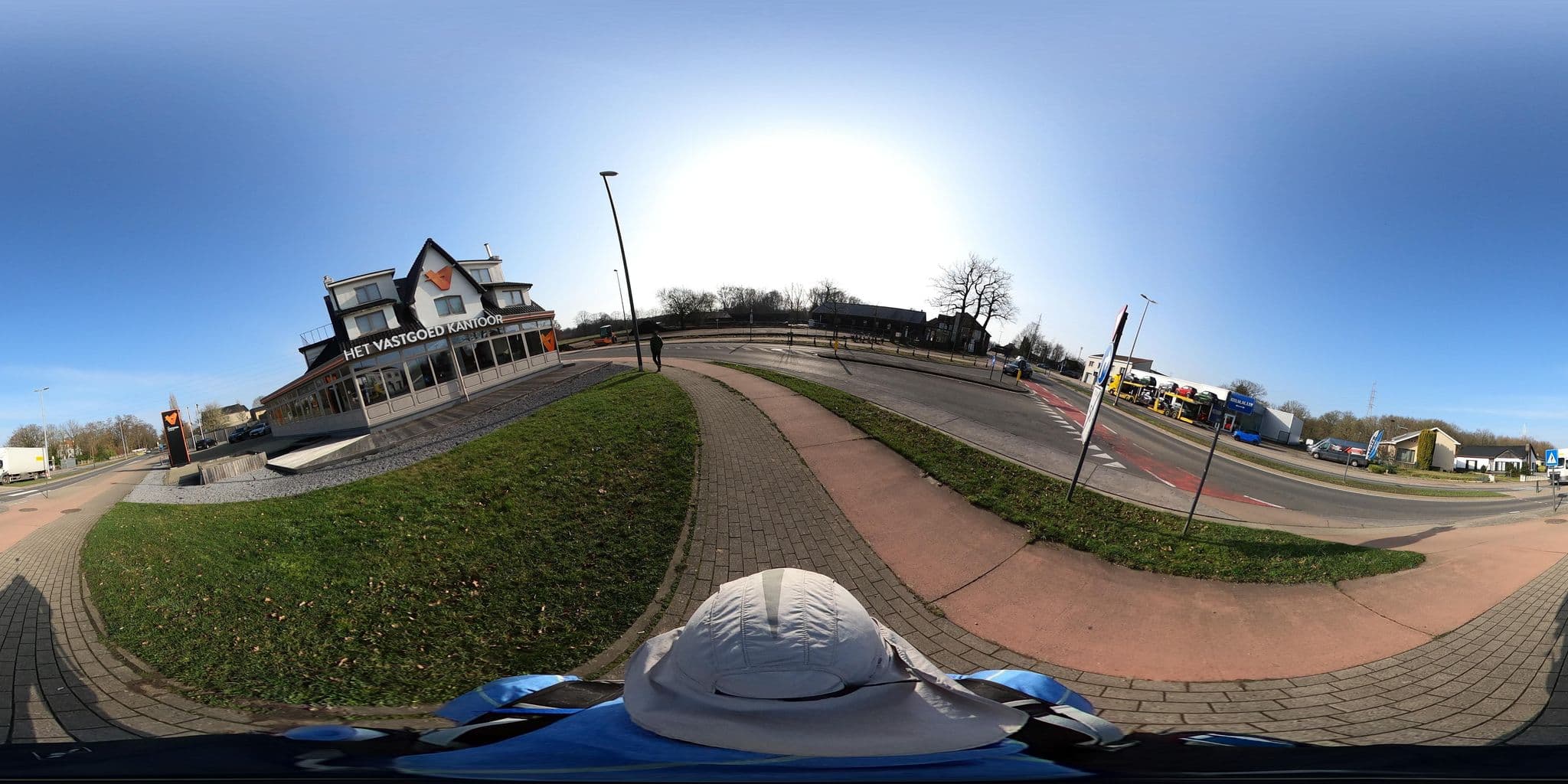 Street view near Edelweiss, Beringen — © Eebie (CC BY-SA · Mapillary)