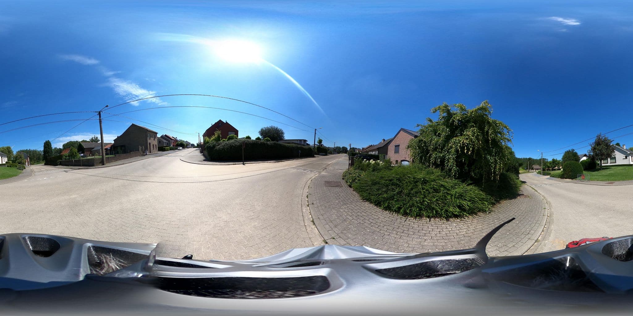Street view near Hotel Moeder&Vader, Mal — © Eebie (CC BY-SA · Mapillary)