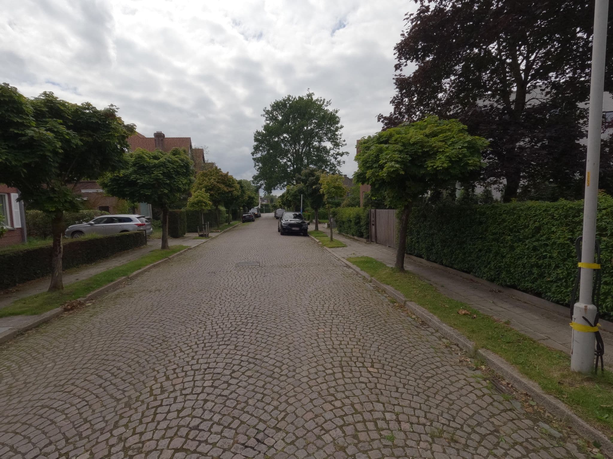 Street view near B-Four, Mortsel — © koninklijke (CC BY-SA · Mapillary)