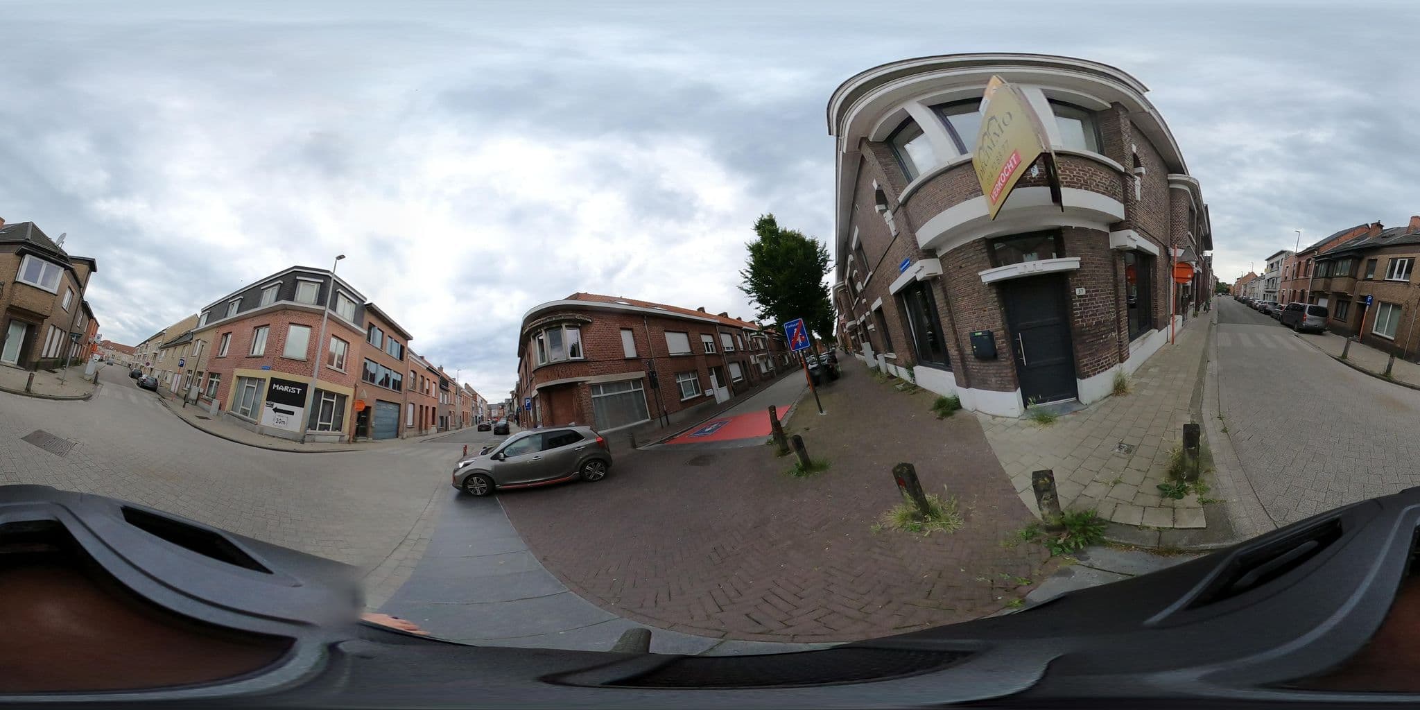 Street view near Hotel tubie, Herentals — © IOK_IOKA (CC BY-SA · Mapillary)
