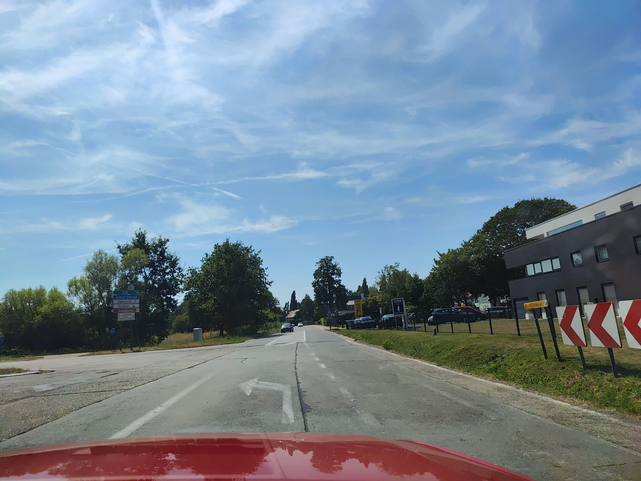 Street view near Swimming Pool, Turnhout — © teddy73 (CC BY-SA · Mapillary)