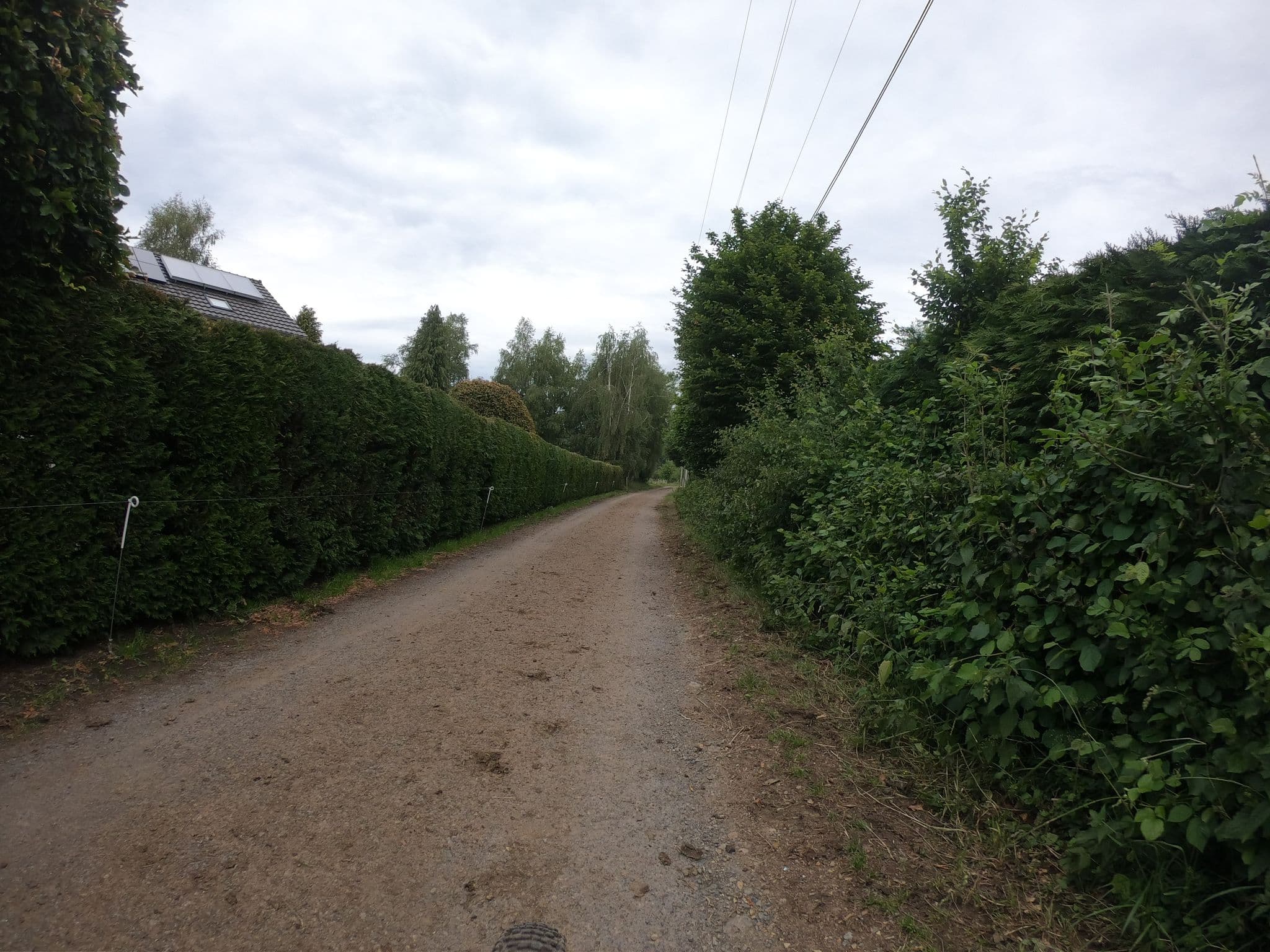 Street view near Le Coq En Pâte, Jalhay — © vinisa (CC BY-SA · Mapillary)