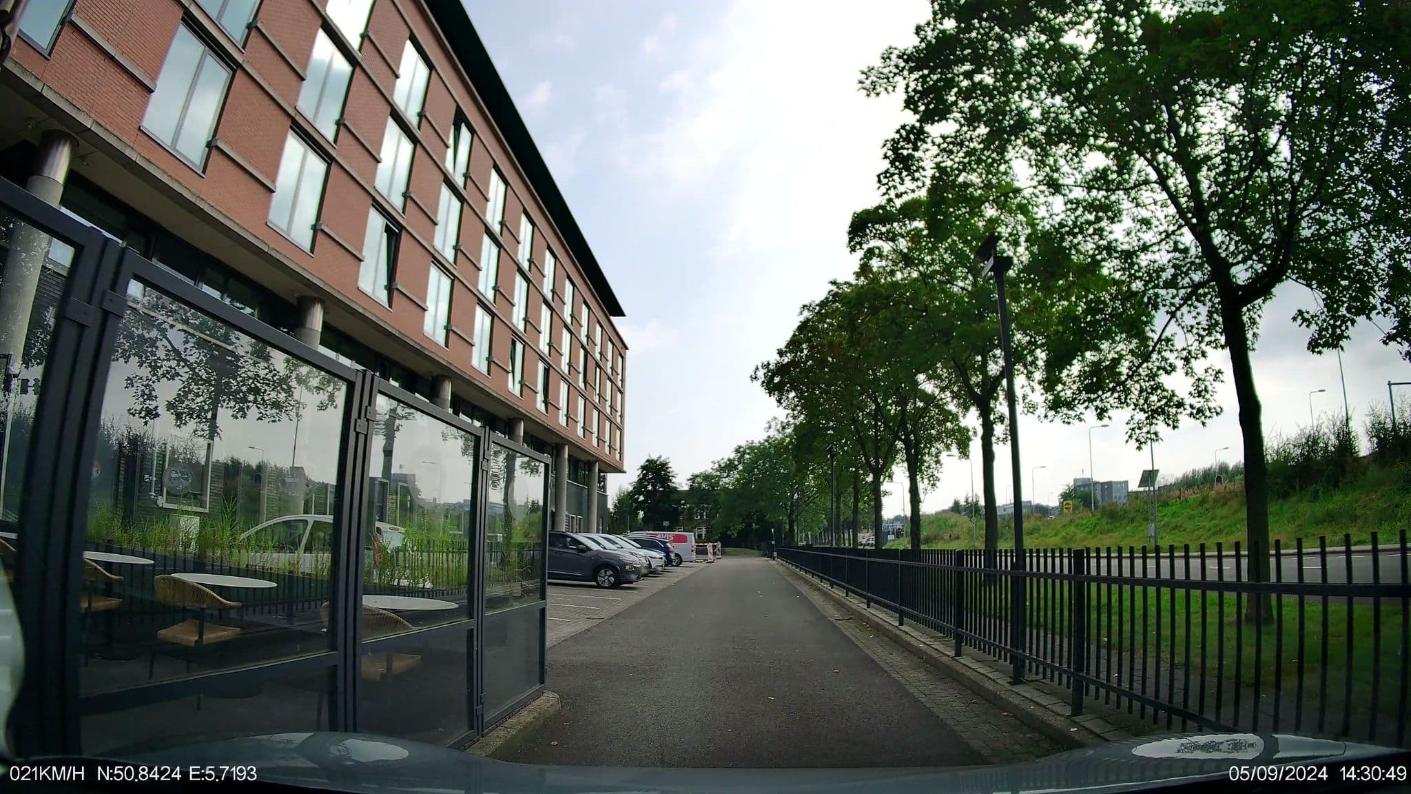 Street view near Vandervalk, Heer — © thewizard (CC BY-SA · Mapillary)