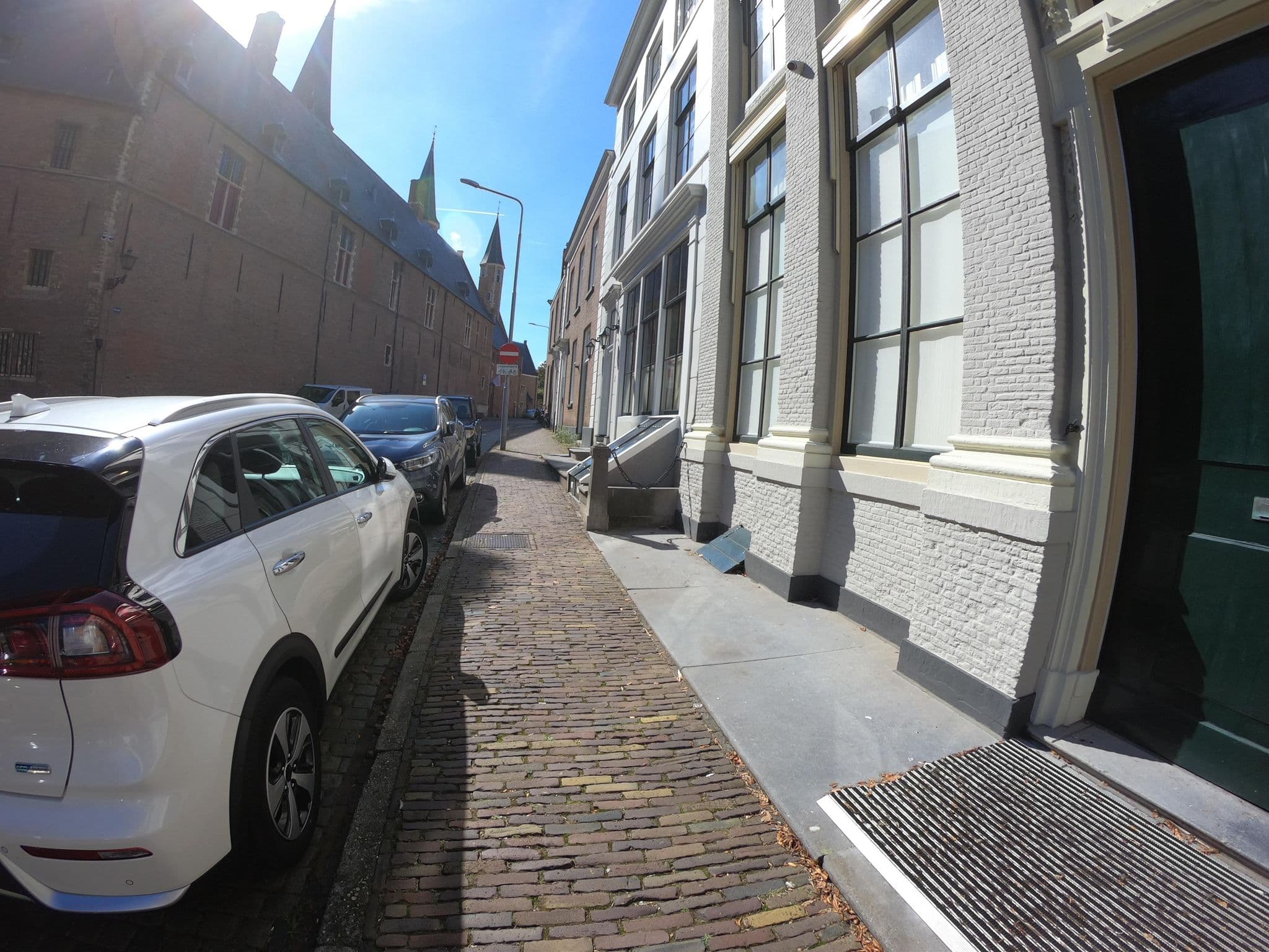 Street view near Abeelboom B and B, Middelburg — © filipc (CC BY-SA · Mapillary)