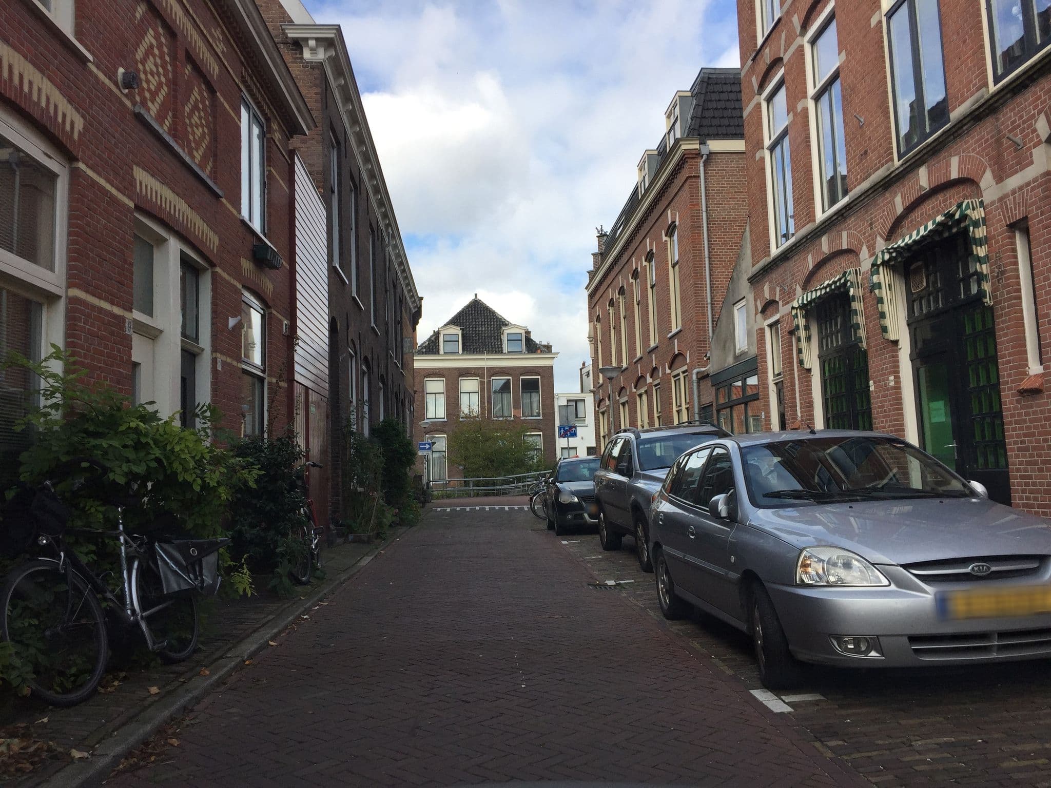 Street view near Bed & Broodje Bloem, Delft — © it_s_so_funny (CC BY-SA · Mapillary)