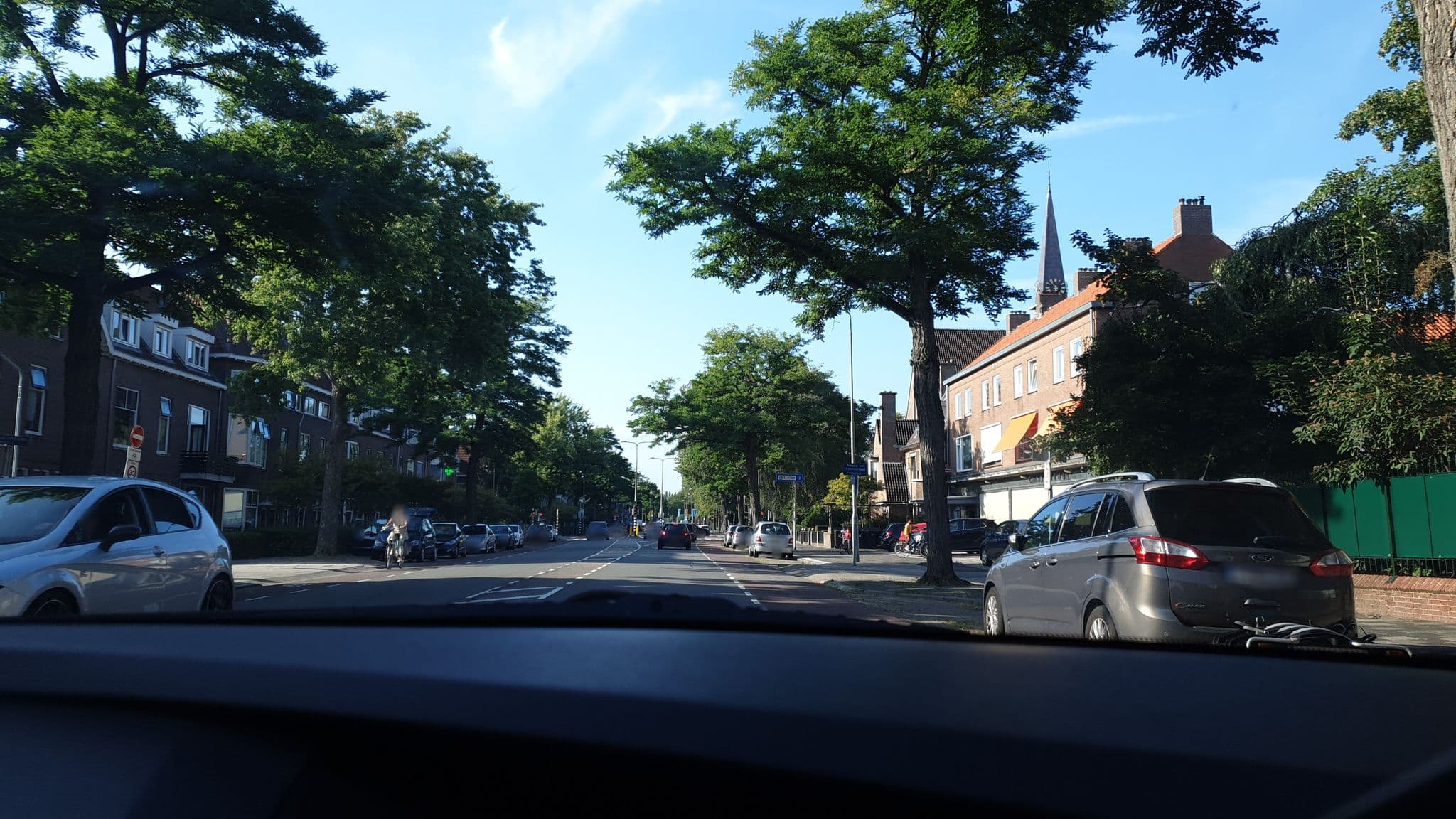 Street view near B&B Bommelstein, Dordrecht — © esmerboy (CC BY-SA · Mapillary)