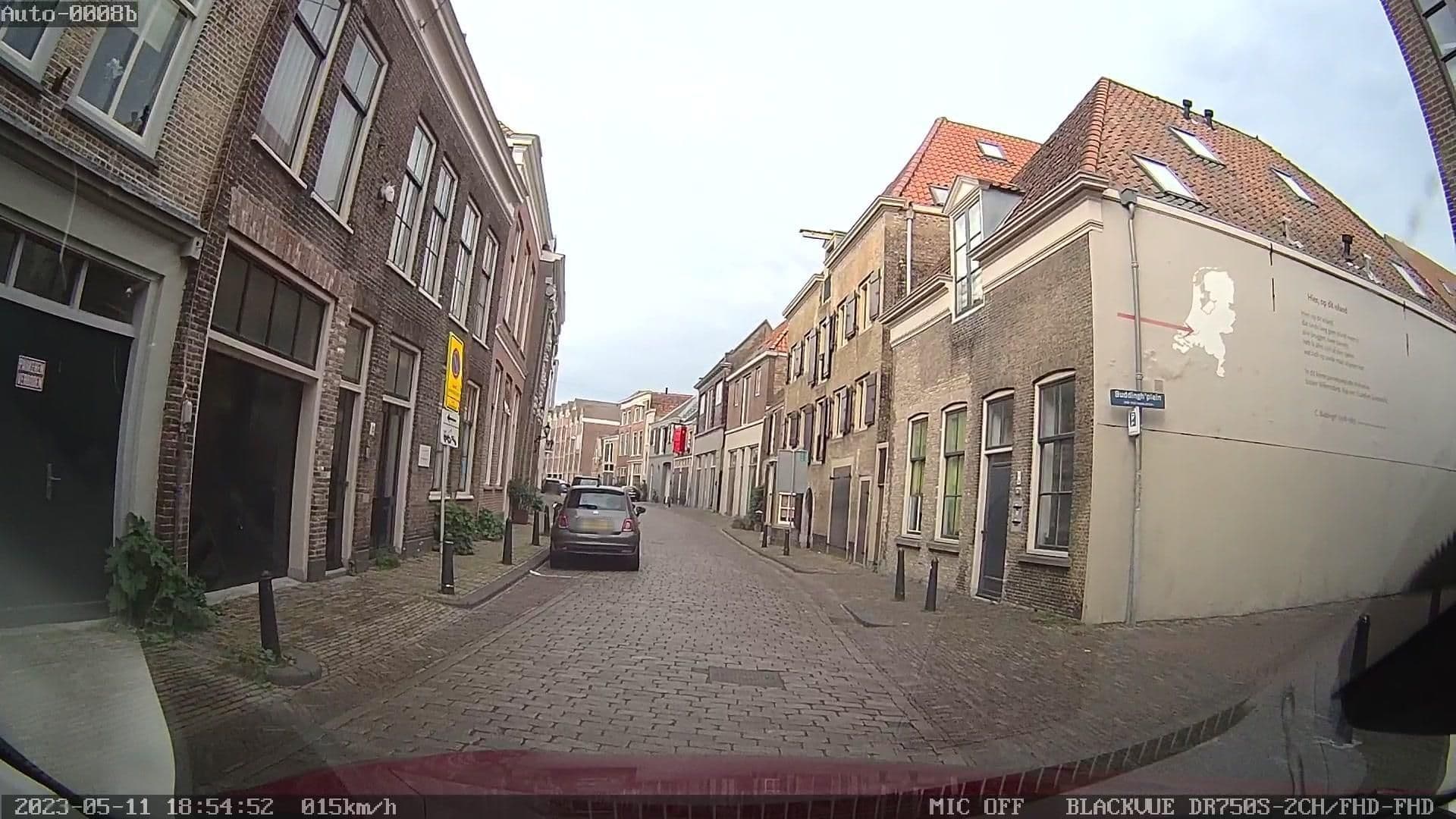 Street view near Bed & Breakfast TOF!, Dordrecht — © rdnnk (CC BY-SA · Mapillary)