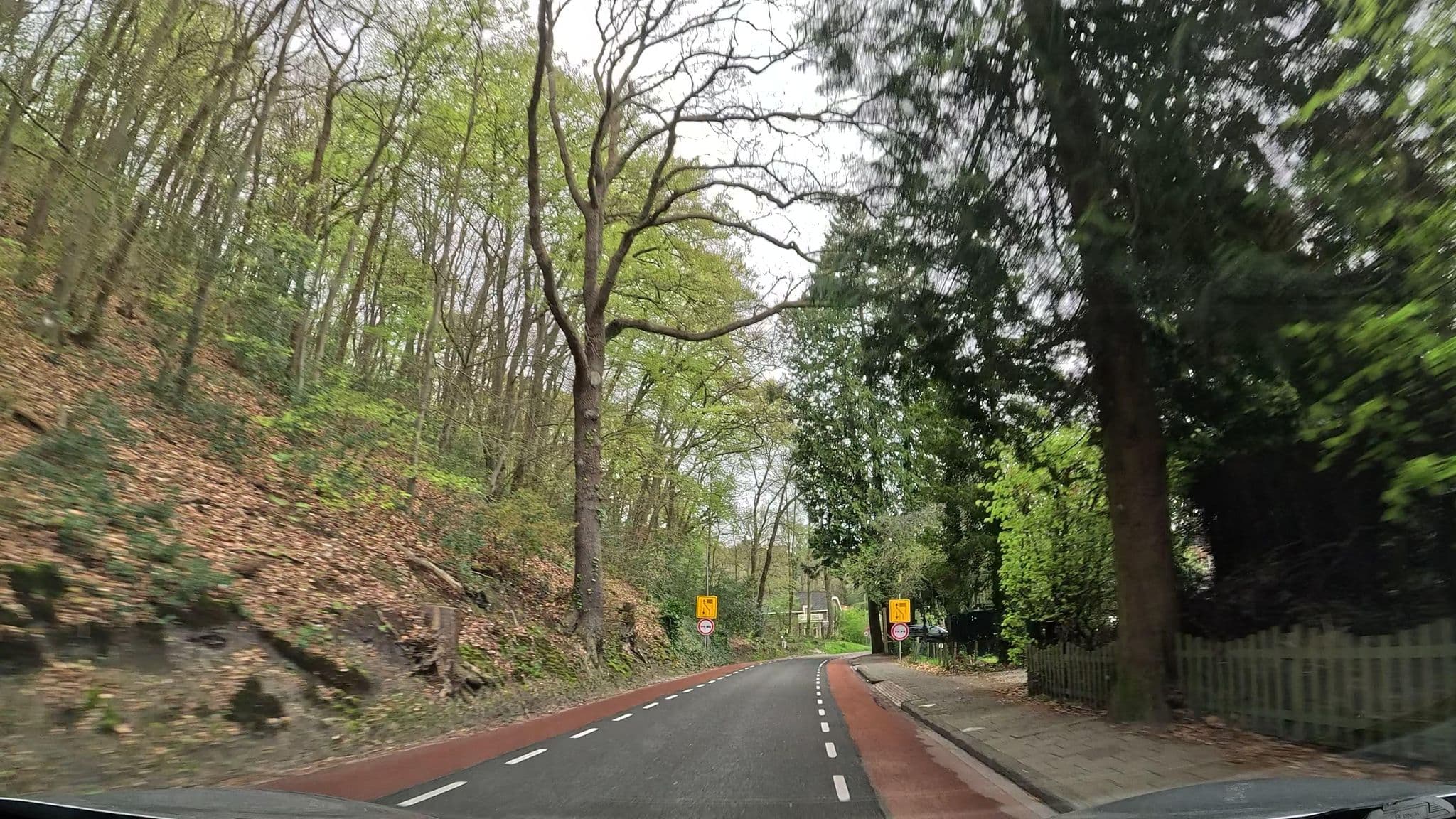 Street view near B&B Villa Uilenduin, Schoorl — © thewizard (CC BY-SA · Mapillary)