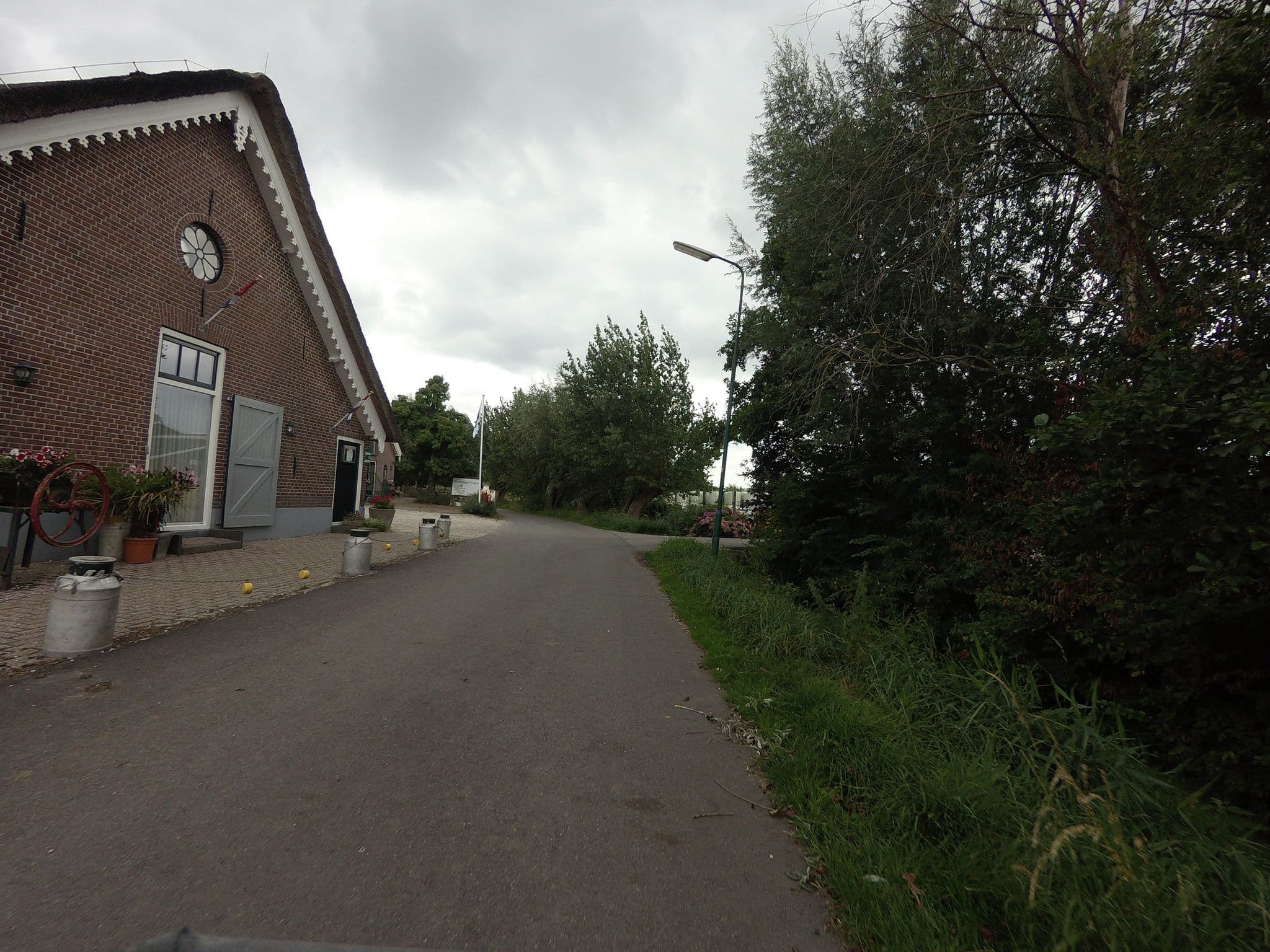 Street view near De Willigen v.o.f., Baambrugge — © ankeric (CC BY-SA · Mapillary)