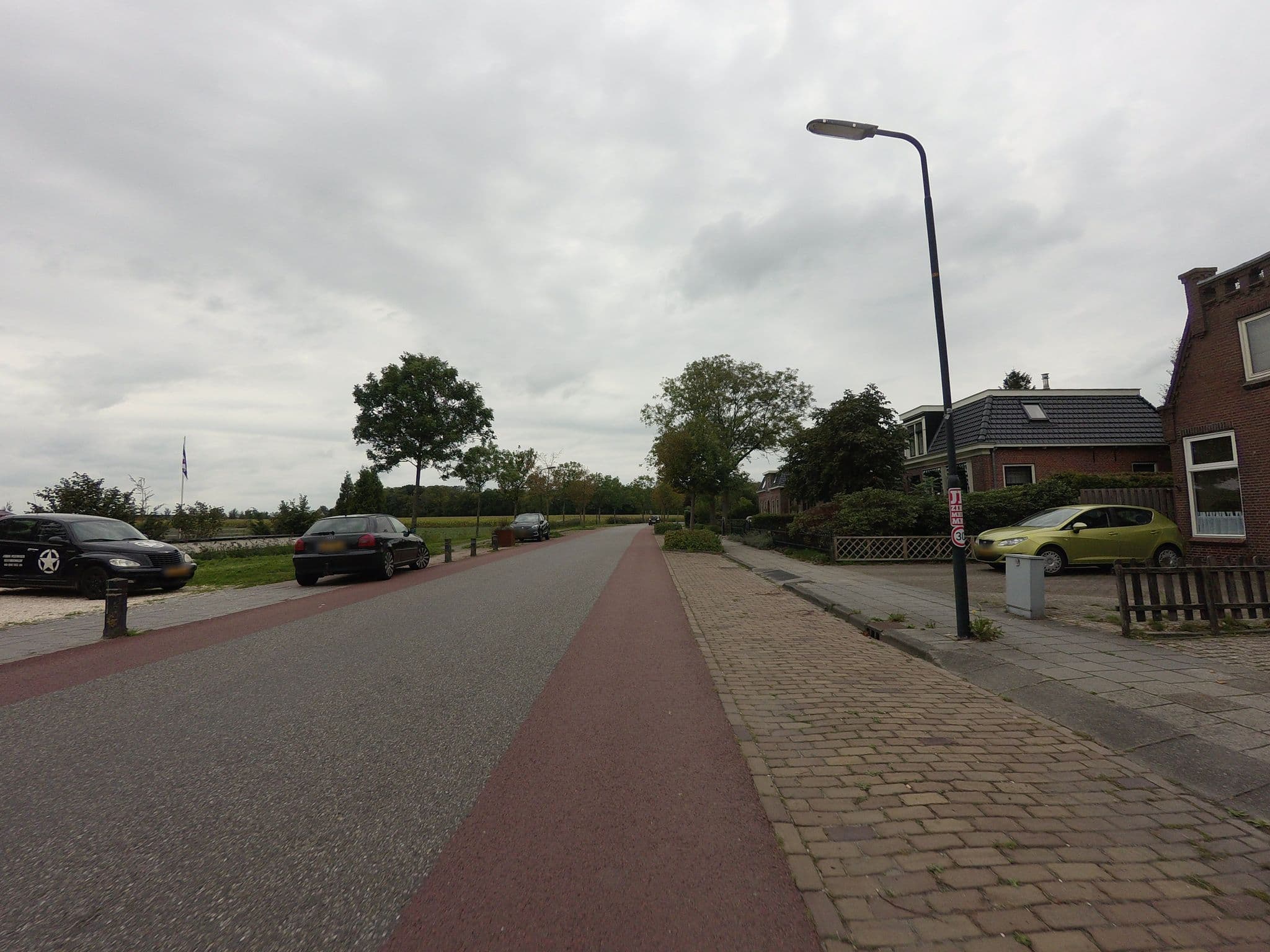 Street view near Bed en Breakfast Volonté, Sneek — © ankeric (CC BY-SA · Mapillary)