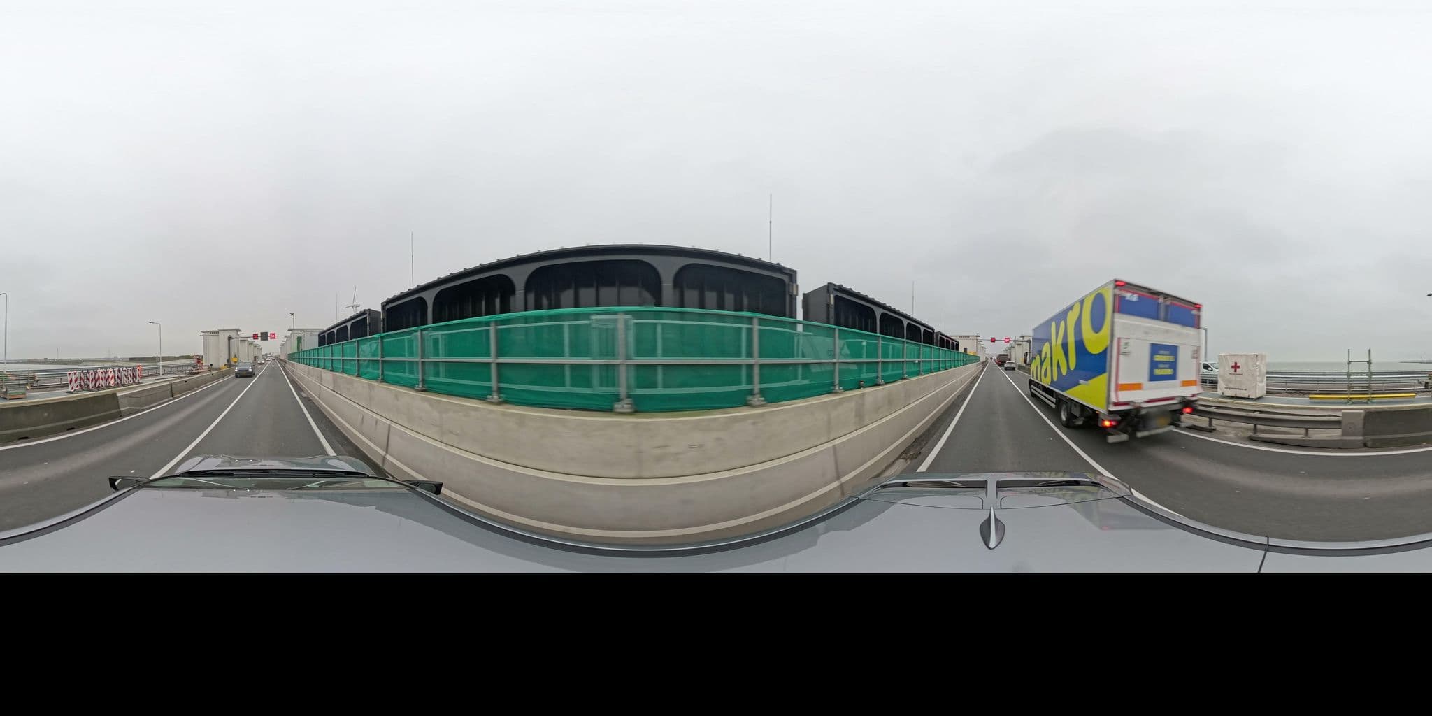 Street view near B&B Het Huis van de Wadden, Den Oever — © thewizard (CC BY-SA · Mapillary)