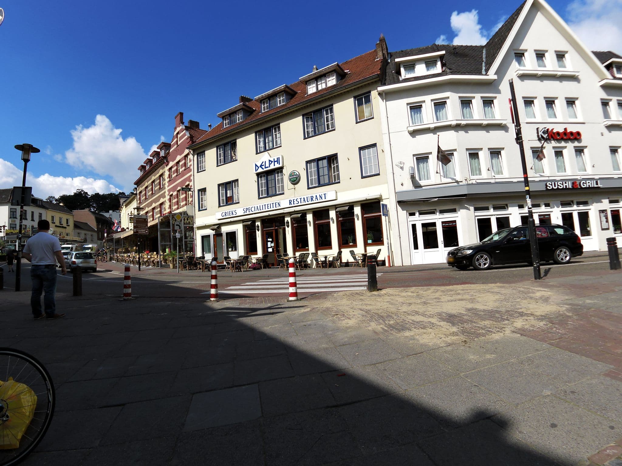 Street view near Hotel-Restaurant Neerlandia, Broekhem — © madel (CC BY-SA · Mapillary)