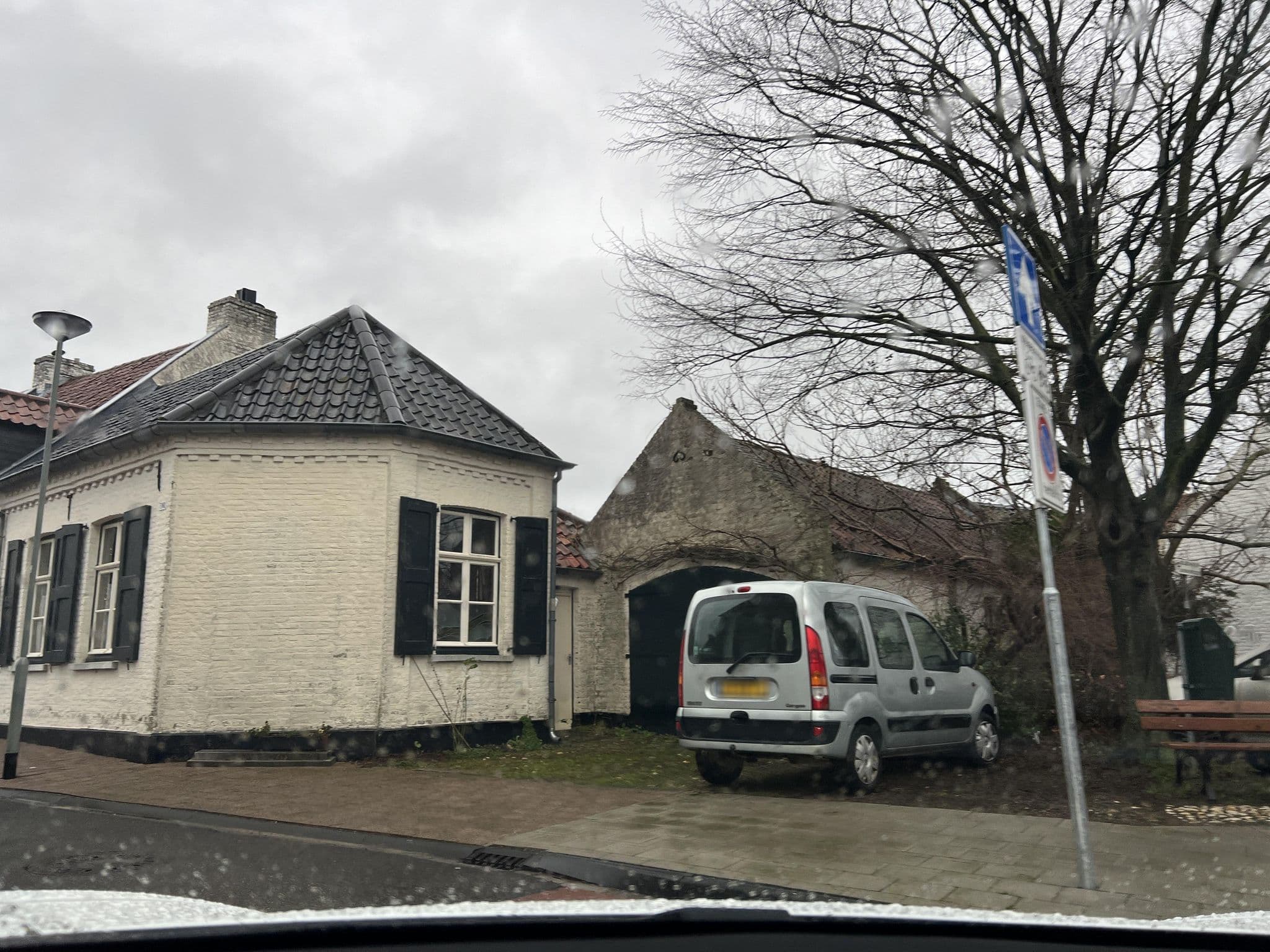 Street view near Bed & Breakfast De Pegel Thorn, Thorn — © ottor (CC BY-SA · Mapillary)