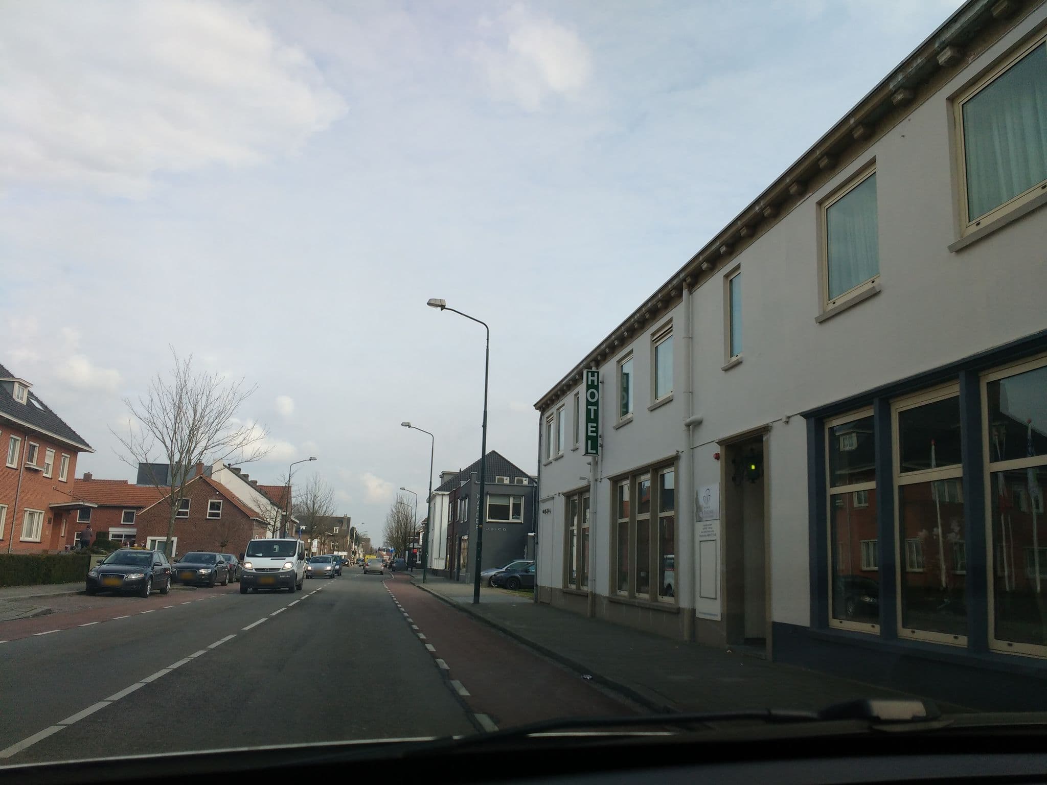 Street view near Hotel De Baronie, Boxmeer — © botar (CC BY-SA · Mapillary)