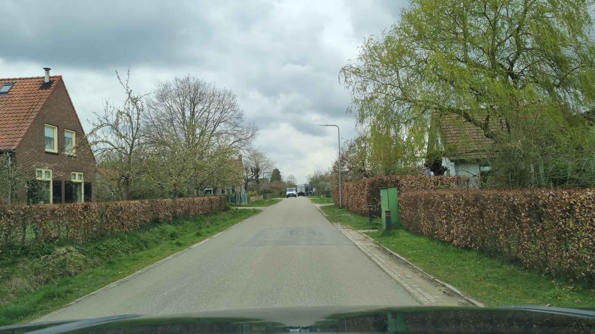 Street view near Bed and Breakfast Green Cottage, Bredeweg — © helfrich (CC BY-SA · Mapillary)
