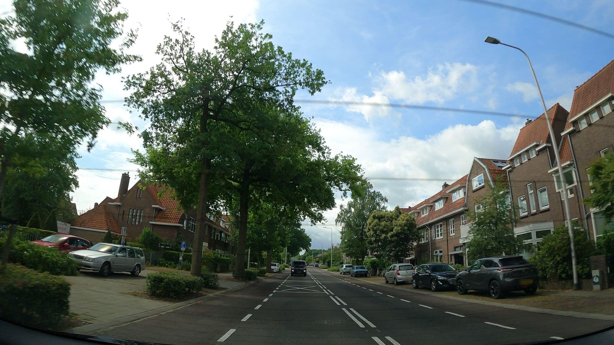 Street view near Bed & Breakfast Heyendaal 43, Hengstdal — © thewizard (CC BY-SA · Mapillary)