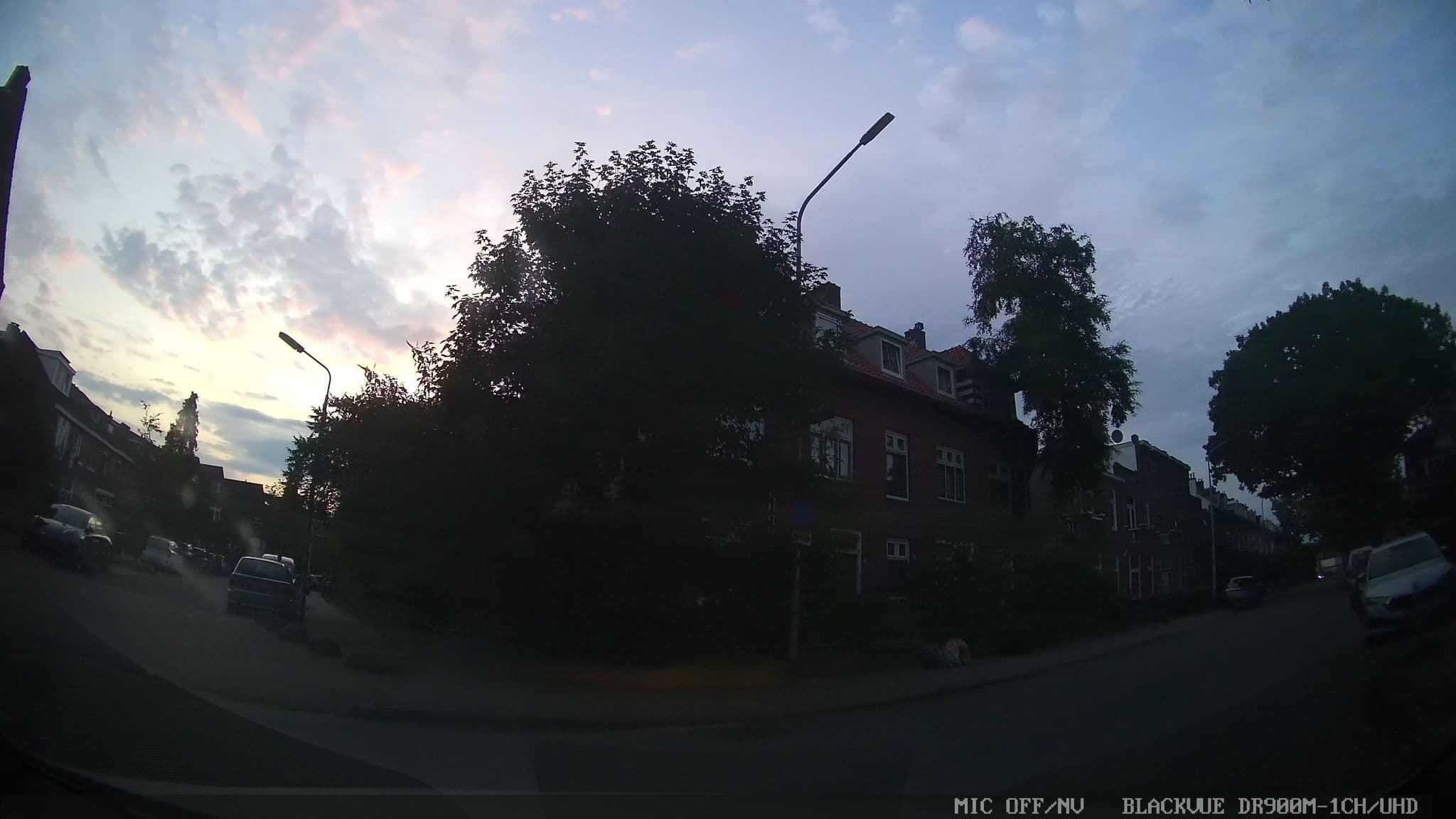 Street view near Linda's dromenland!, Hunnerberg — © chuck (CC BY-SA · Mapillary)