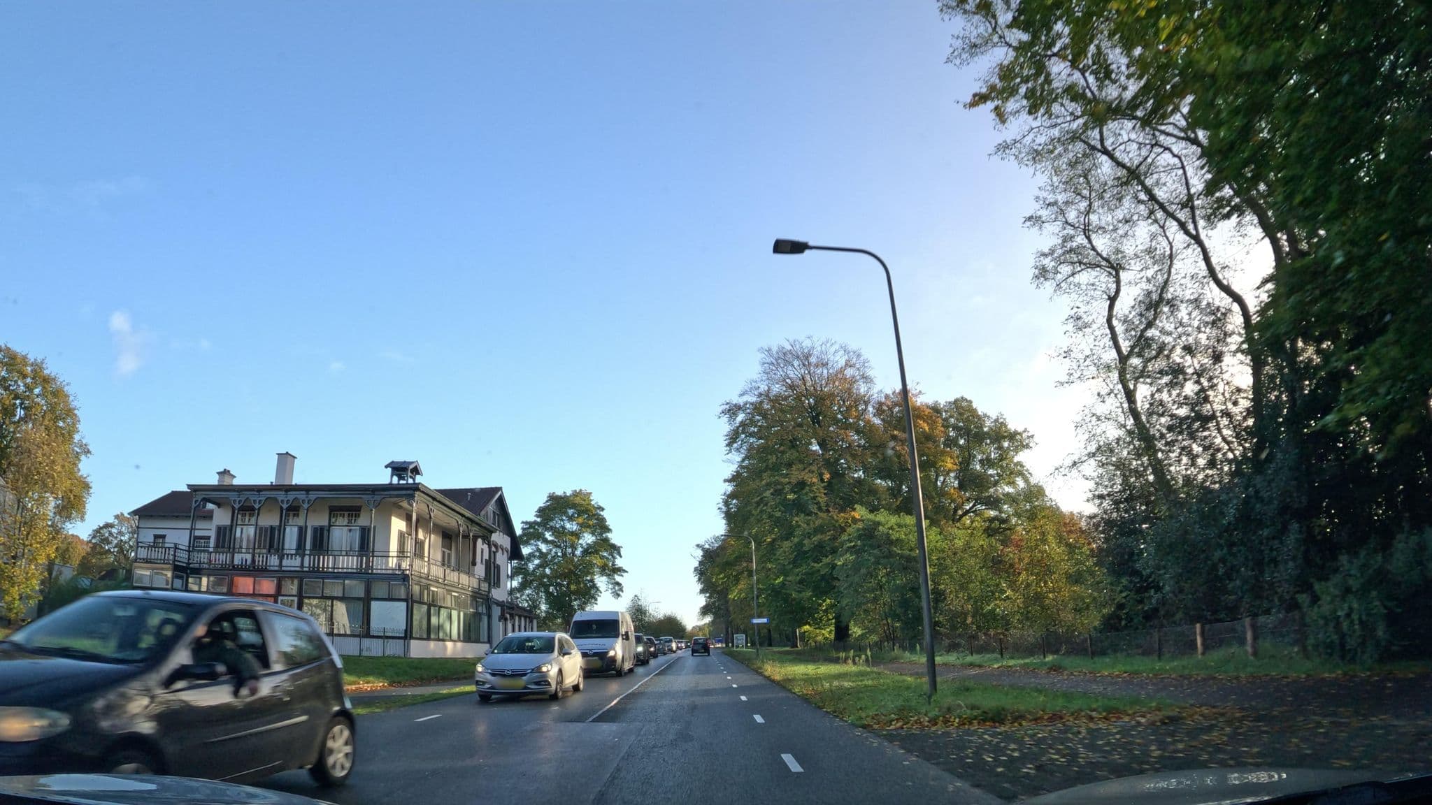 Street view near Sandton Hotel De Roskam, Rheden — © thewizard (CC BY-SA · Mapillary)