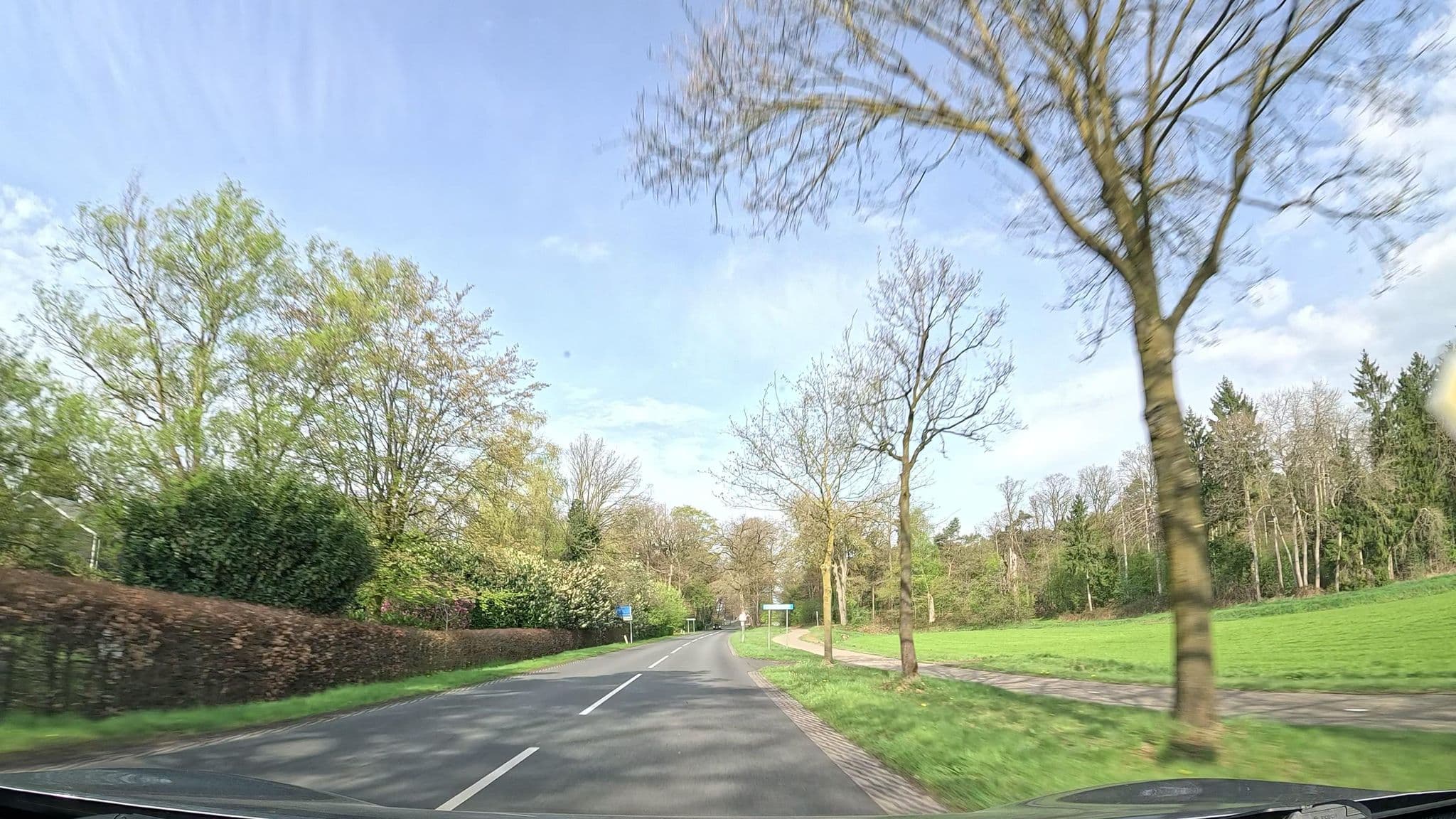 Street view near De Burink's Hof, Haaksbergen — © thewizard (CC BY-SA · Mapillary)