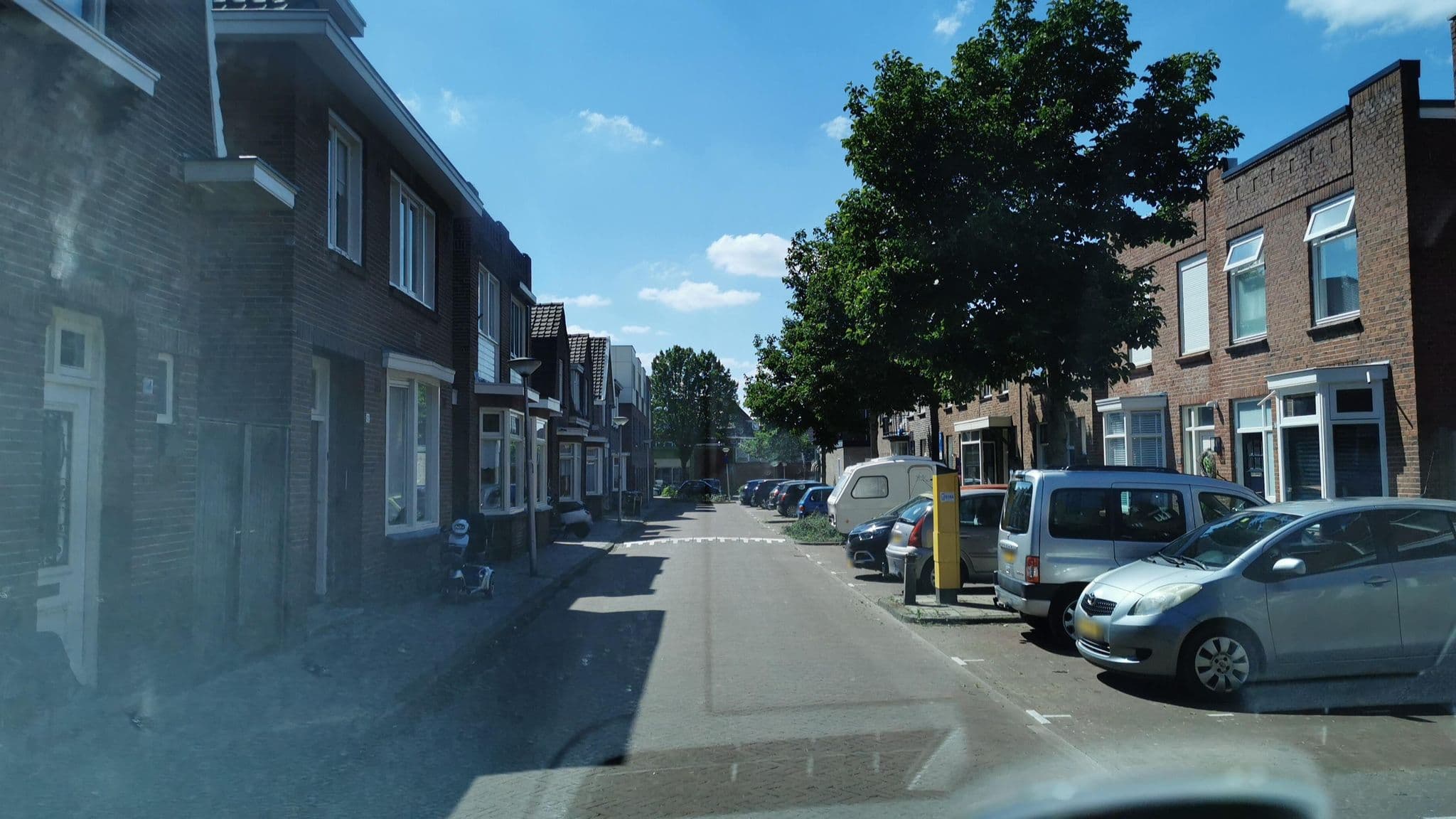 Street view near B&B Enschede Inn, Enschede — © jonrellim (CC BY-SA · Mapillary)