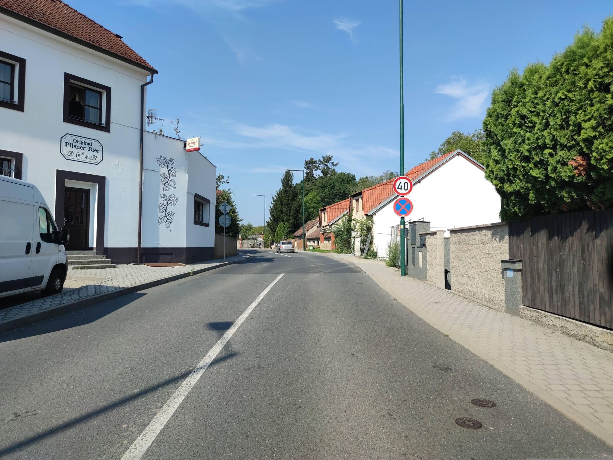 Street view near Gurmania Pension a Restaurant, Průhonice — © martinpoljak (CC BY-SA · Mapillary)
