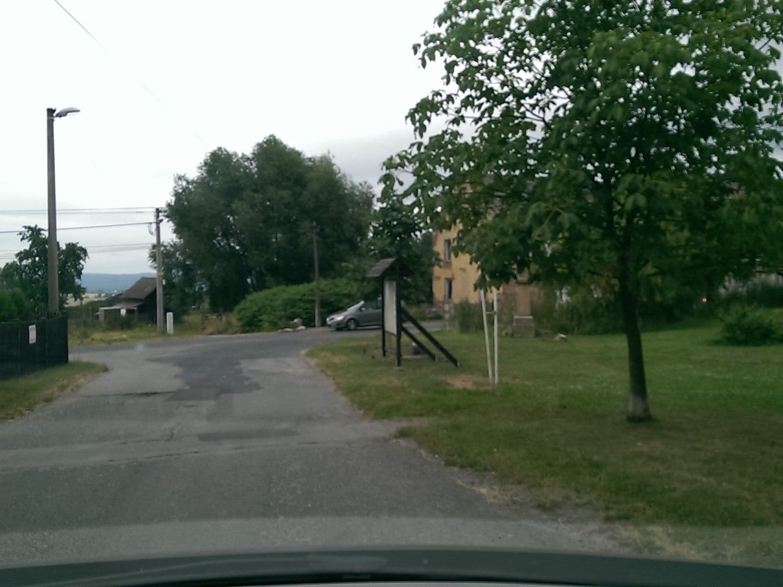 Street view near Roubenka U Huvarů, Doksy — © gob (CC BY-SA · Mapillary)