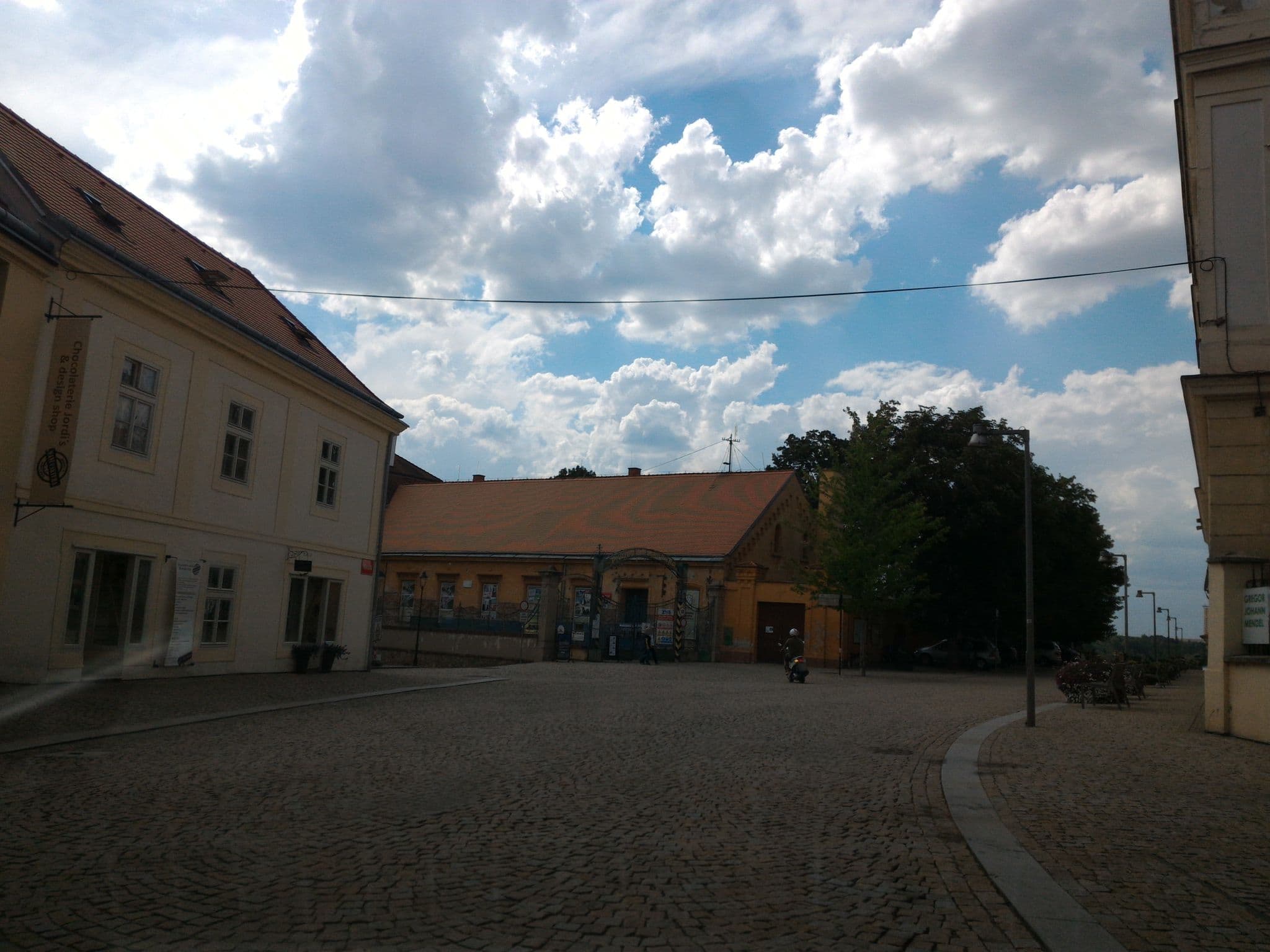 Street view near Starák, Znojmo — © fell3 (CC BY-SA · Mapillary)
