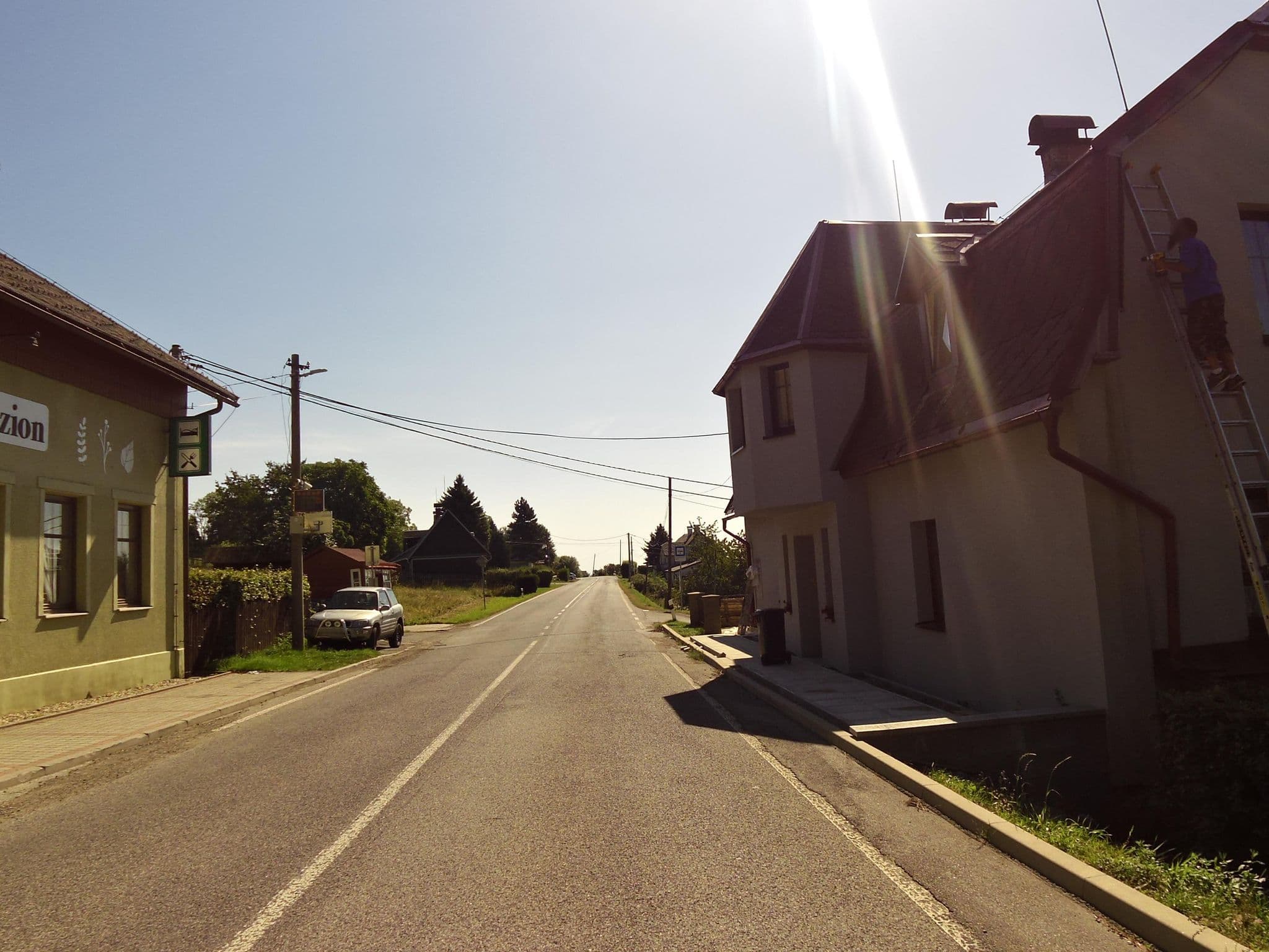 Street view near Penzion a restaurace Svět pod Ještědem, Osečná — © fell3 (CC BY-SA · Mapillary)