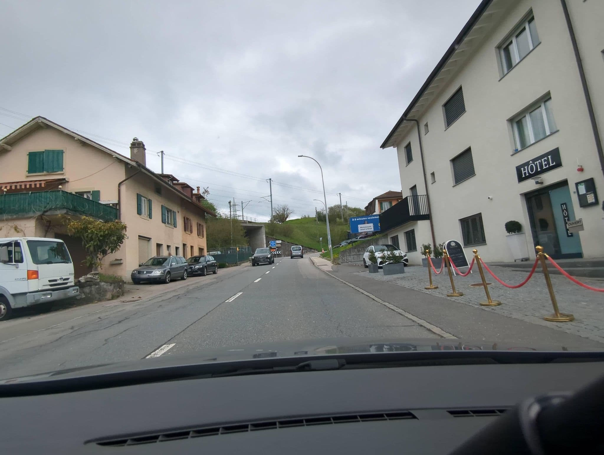 Street view near Auberge Logis du Pont, Puidoux — © Jeankowkow (CC BY-SA · Mapillary)
