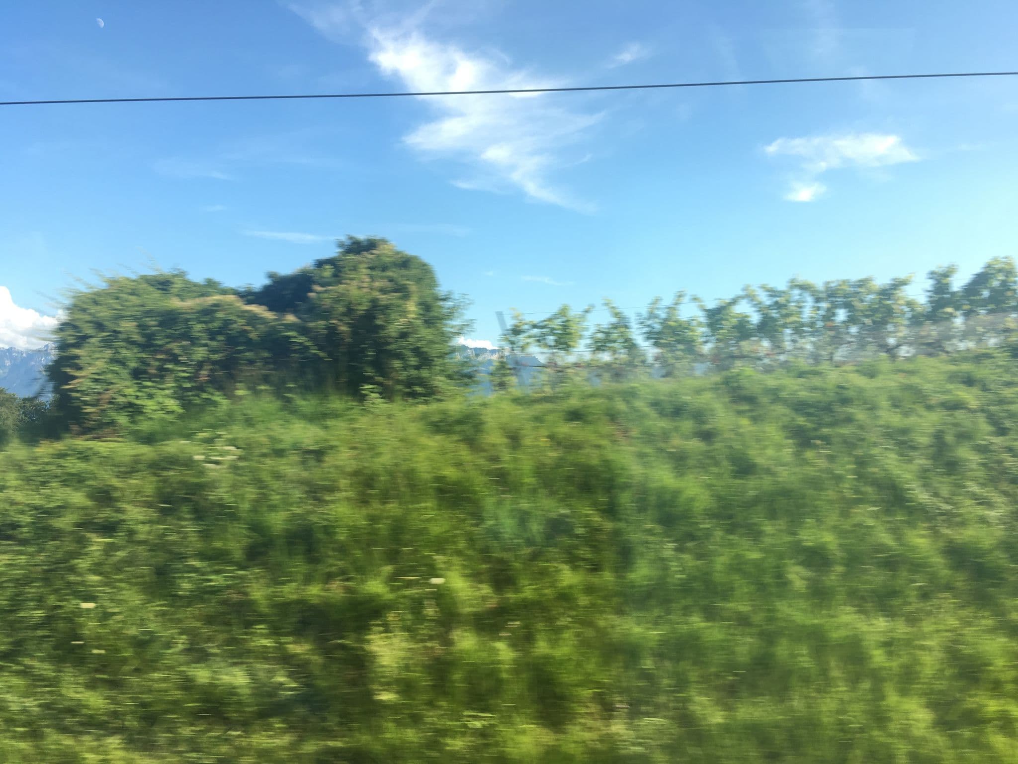 Street view near BnB Le Haut des Vignes, Lutry — © beat (CC BY-SA · Mapillary)