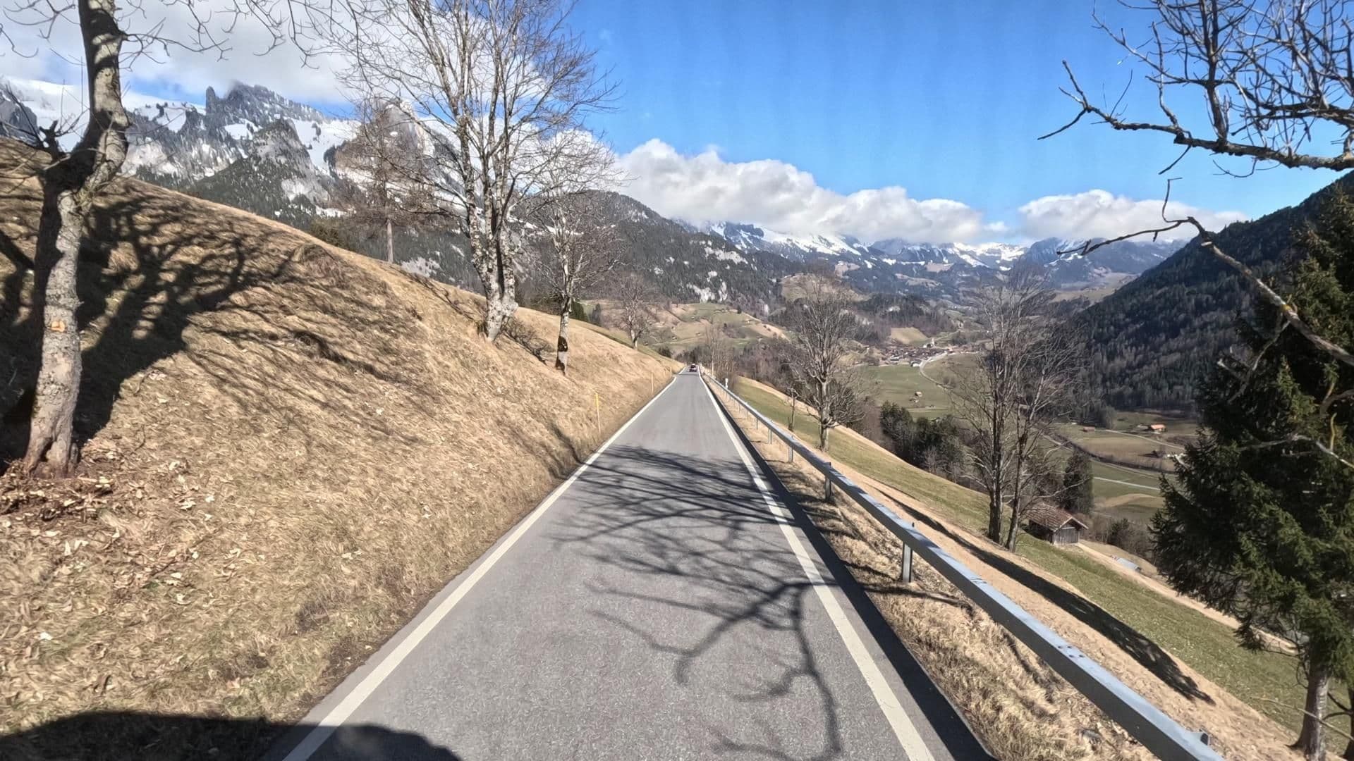 Street view near Ruhren, Boltigen — © bct (CC BY-SA · Mapillary)