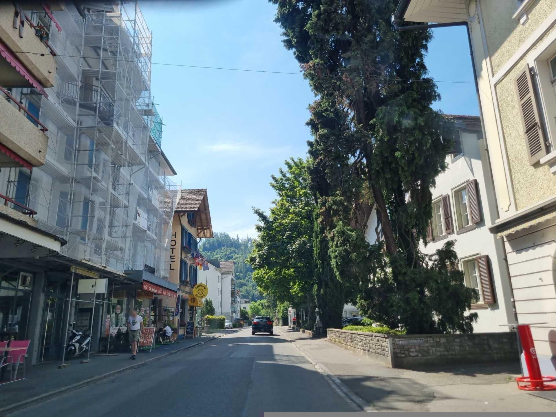 Street view near Apartment B, Unterseen — © Yha1 (CC BY-SA · Mapillary)