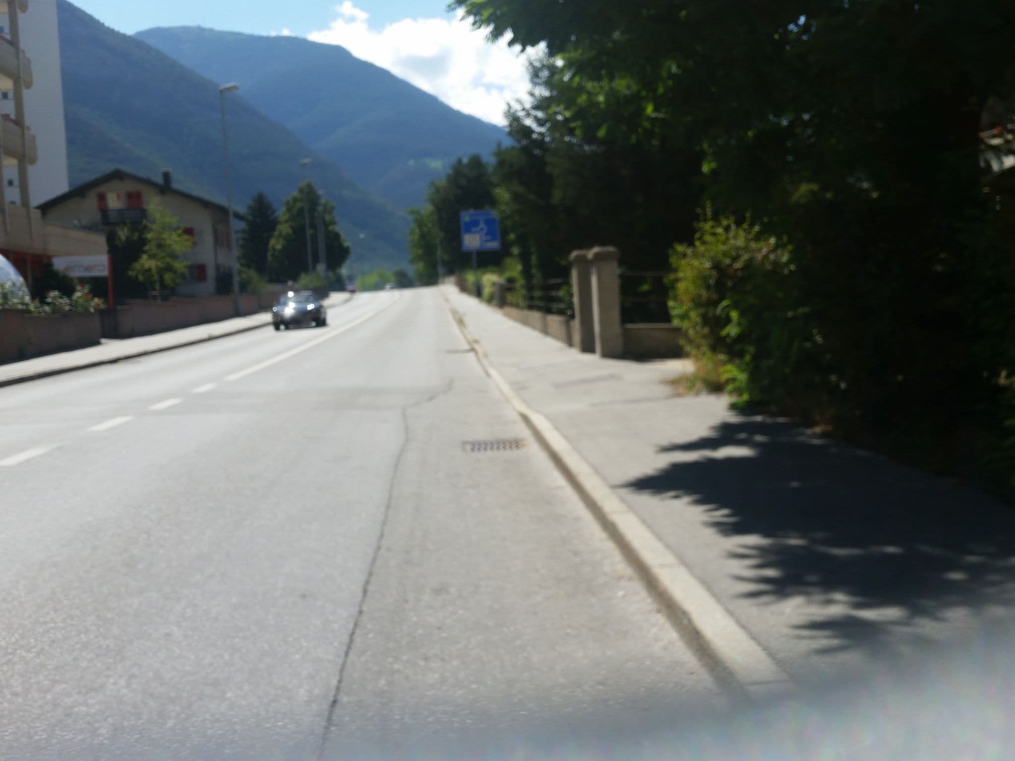 Street view near Italia, Brig — © keigan (CC BY-SA · Mapillary)